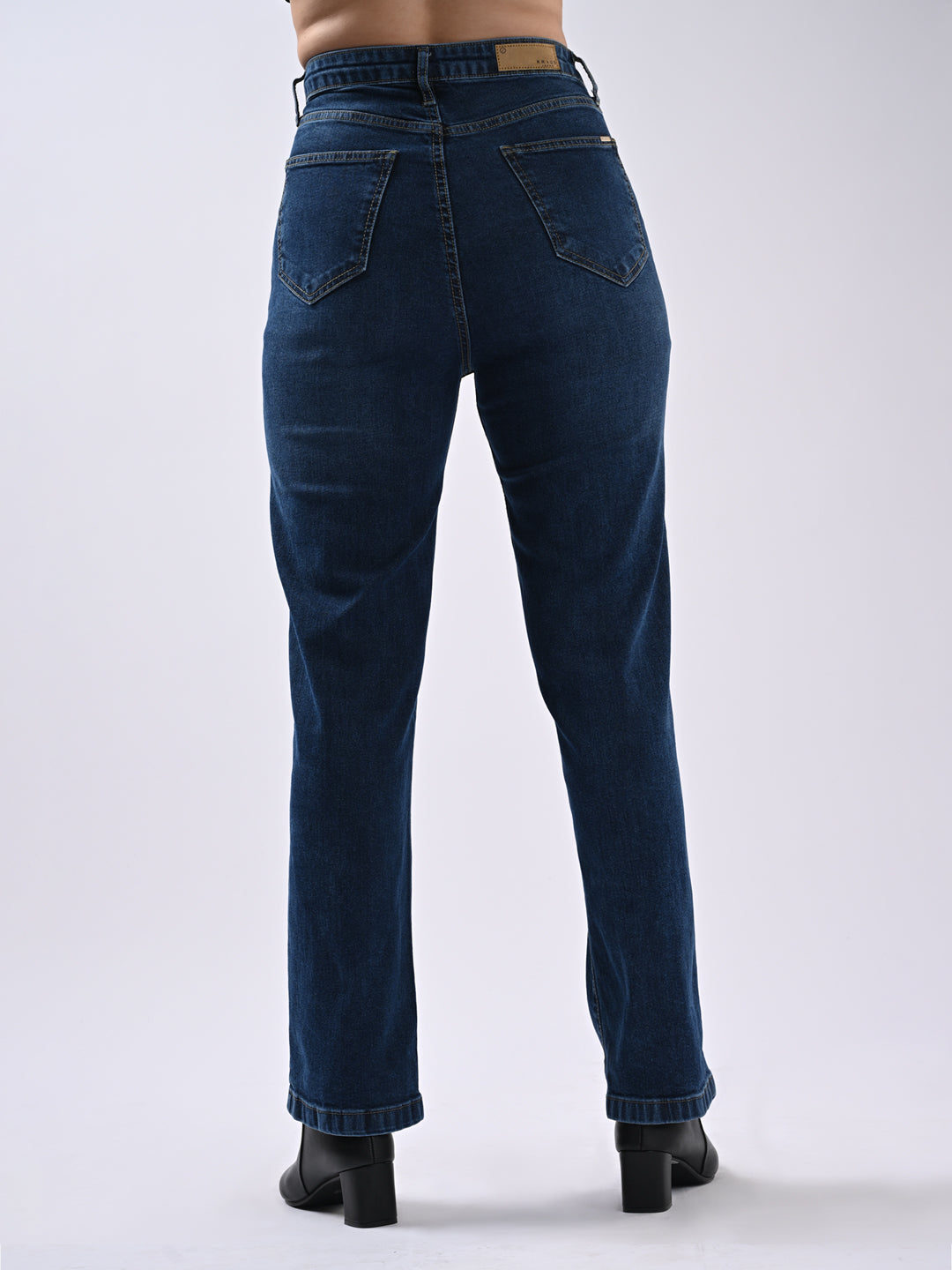 Women High-Rise Loose Straight Fit Jeans