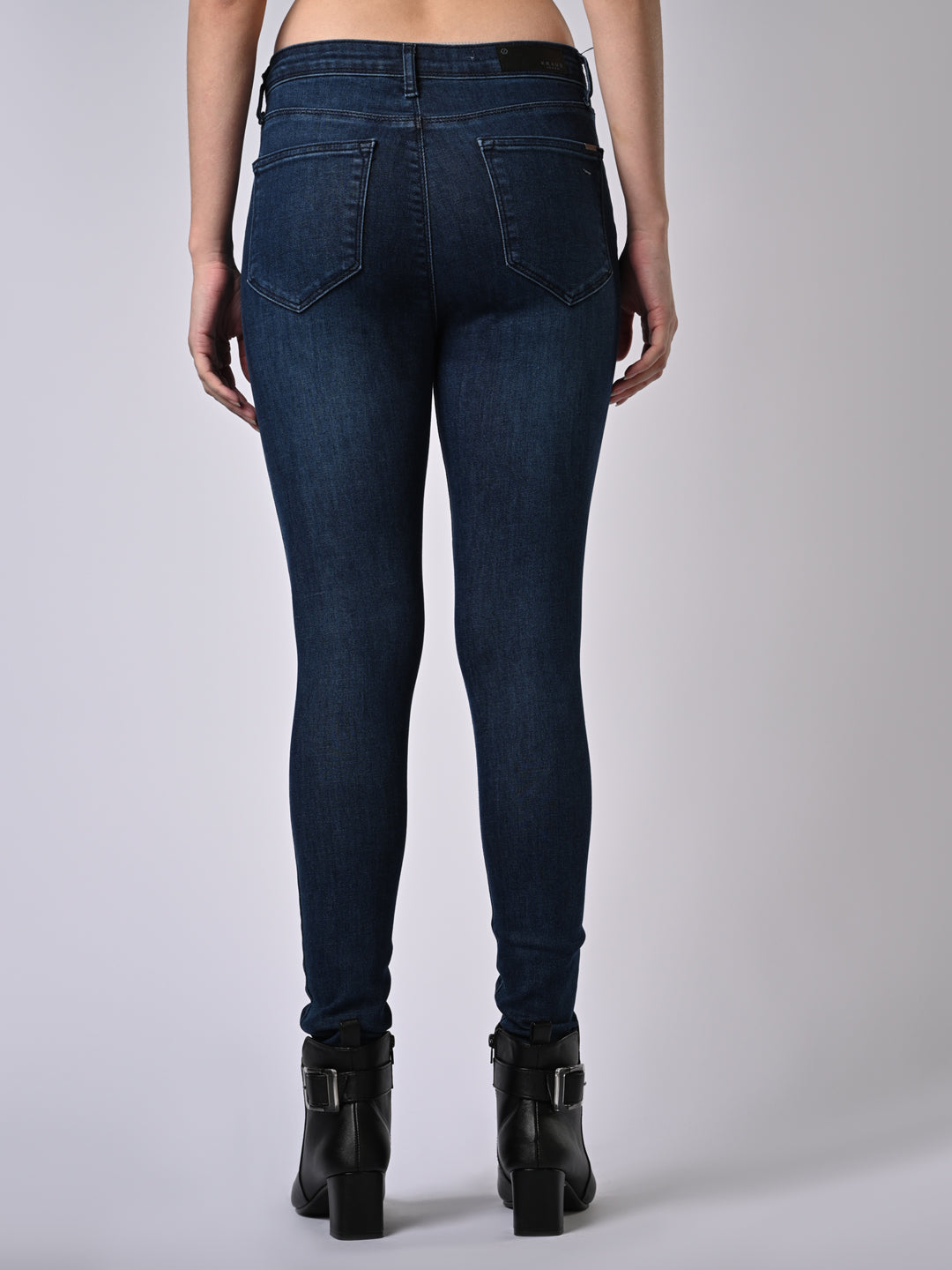 Women High-Rise Skinny Fit Jeans