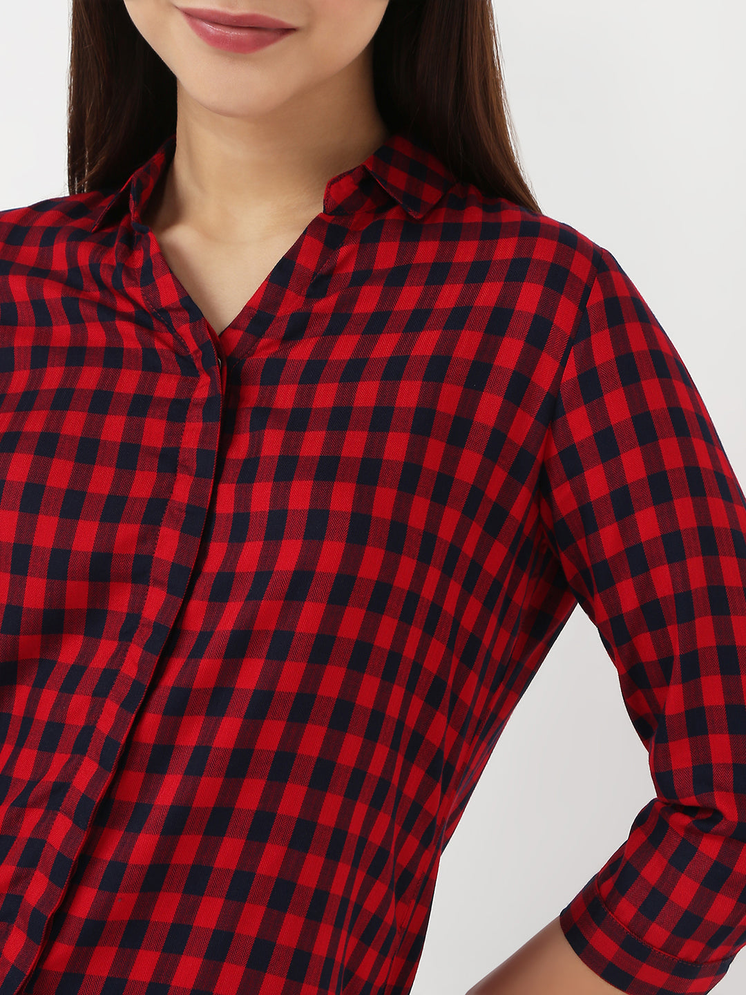 Women Red & Navy Slim Checks Shirt