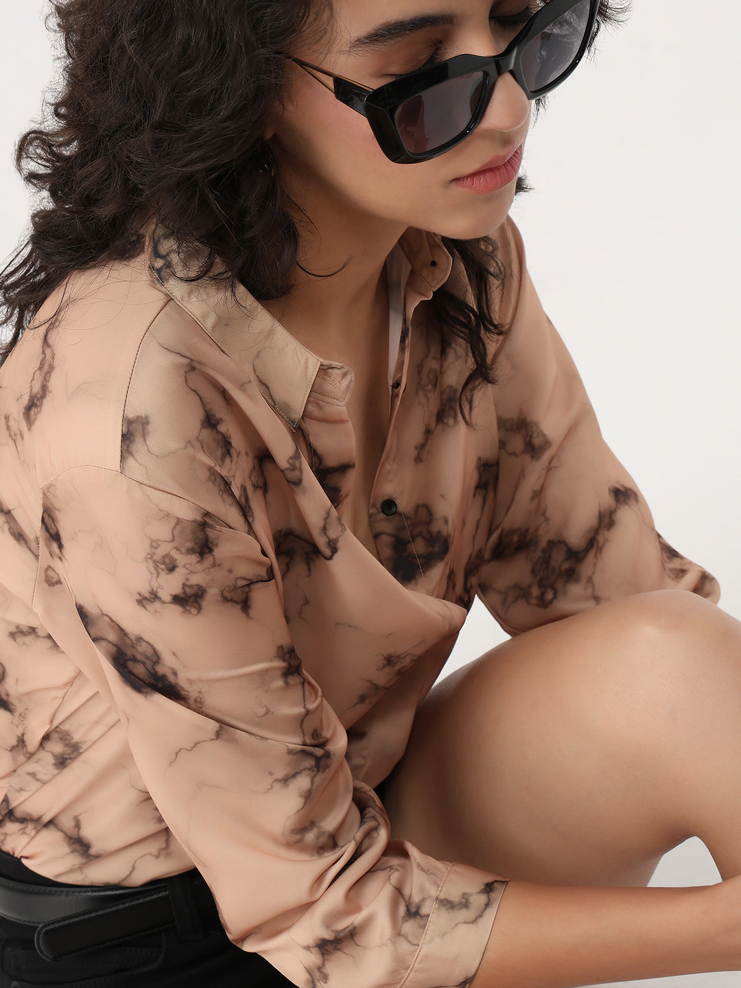 Women Marble Print Slim Shirt