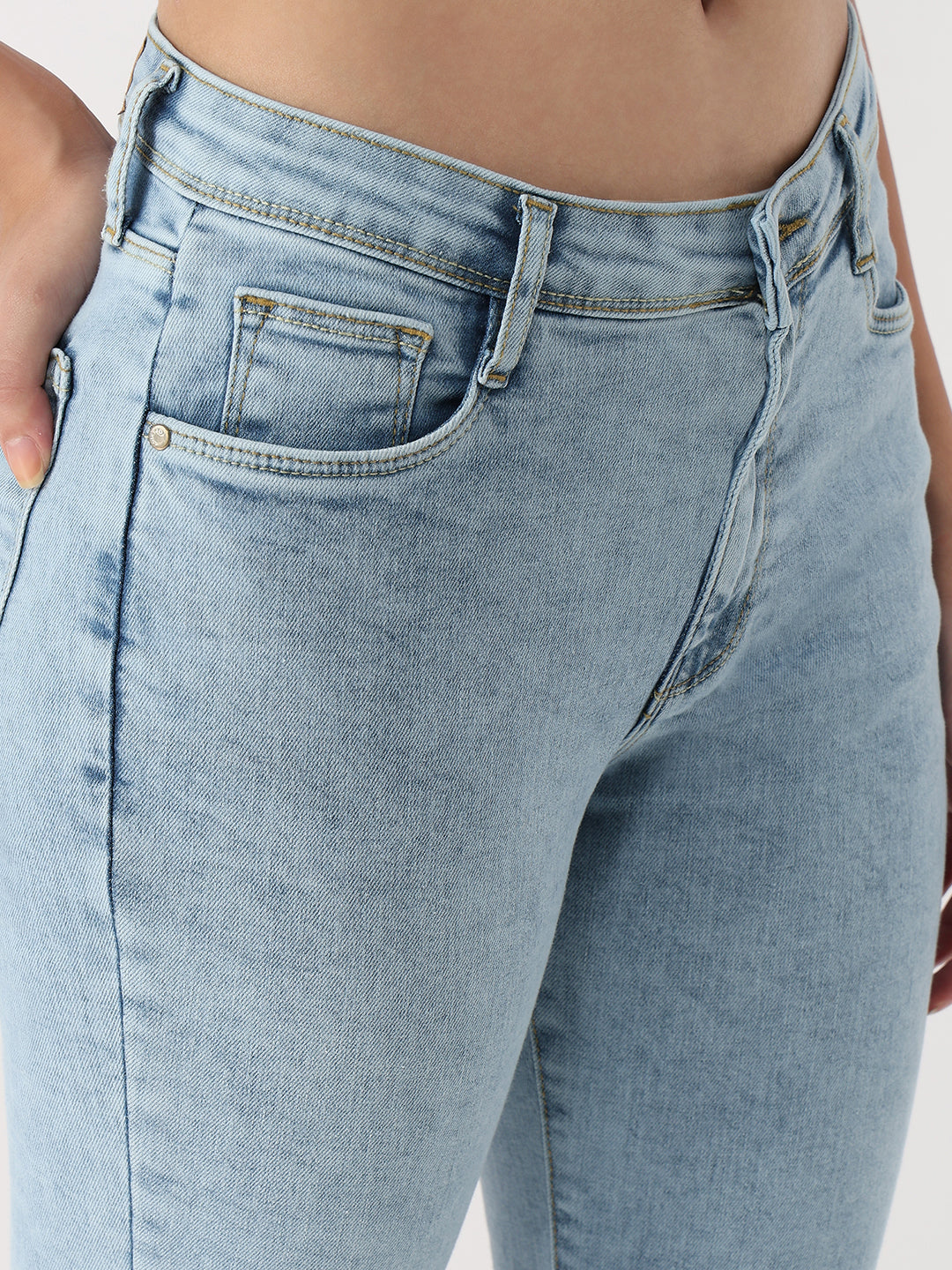 Women Blue High-Rise Capri