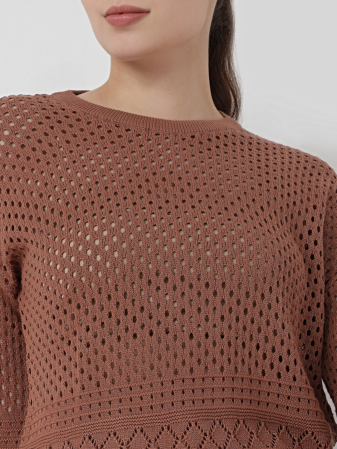 Women Mocha Mousse Slim Fit Flat Knit