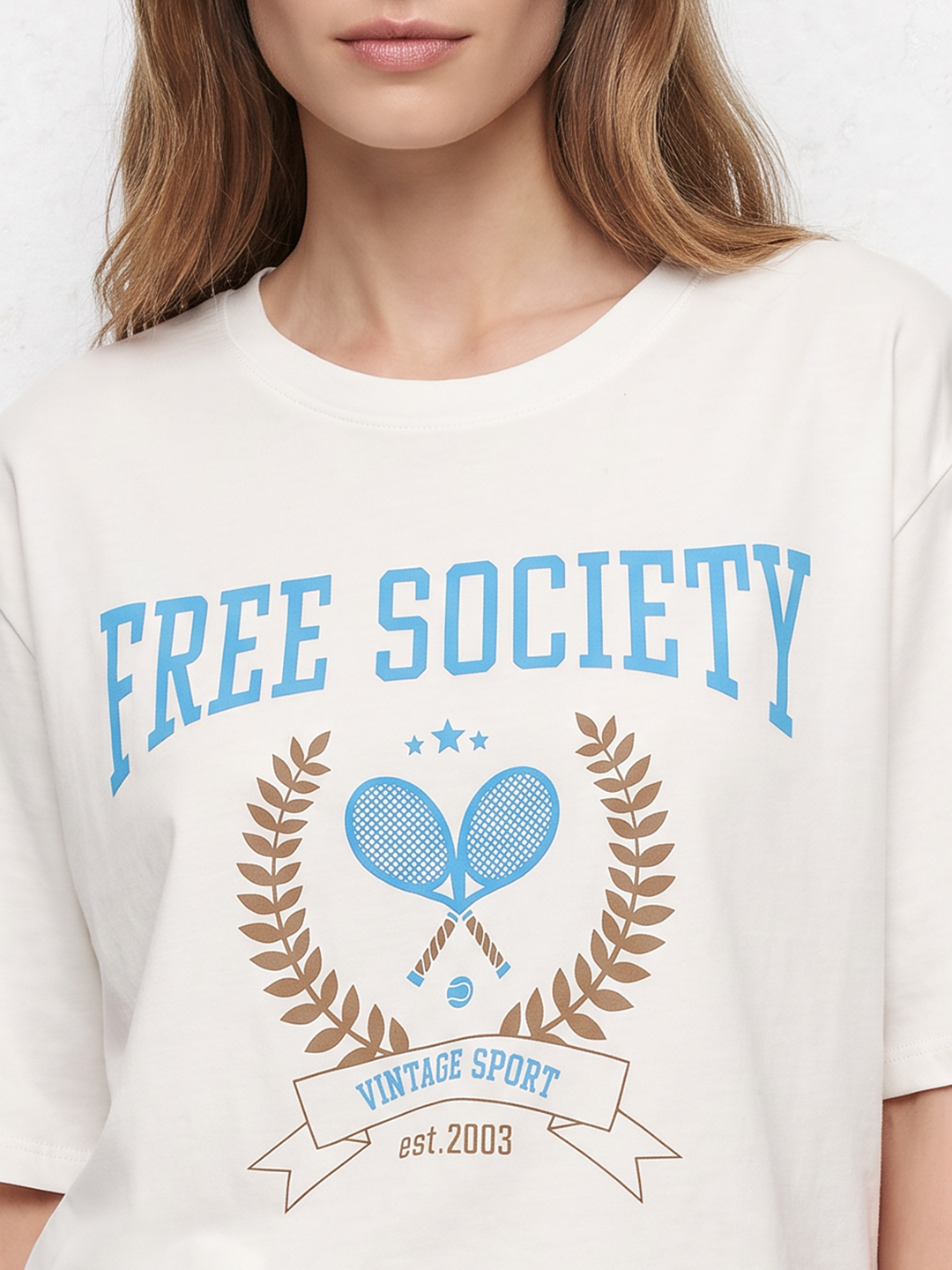 Women Off White Graphic Crop Tees