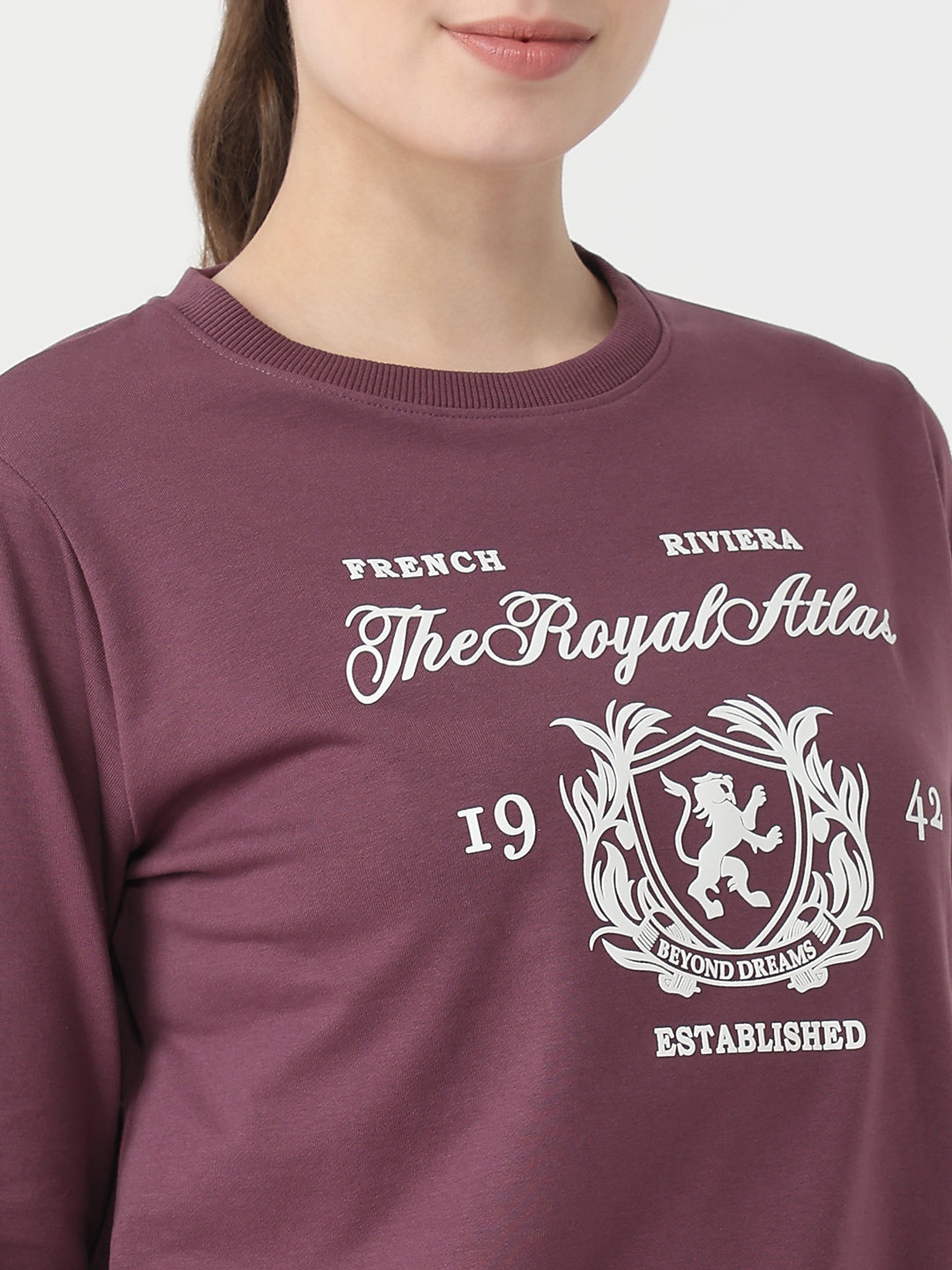 Women Mauve Slim Fit Sweatshirt