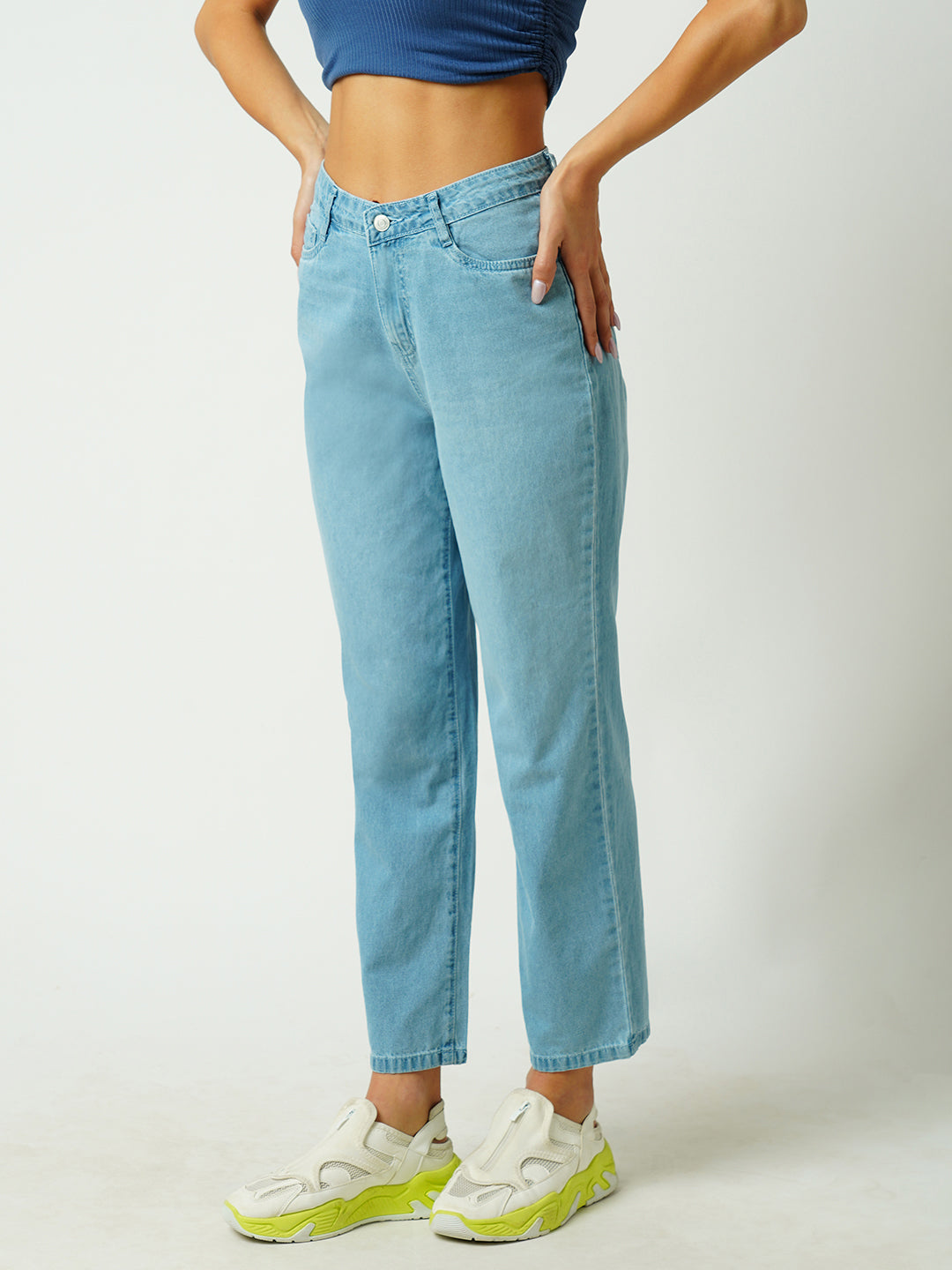 Women High-Rise Loose Straight Fit Jeans