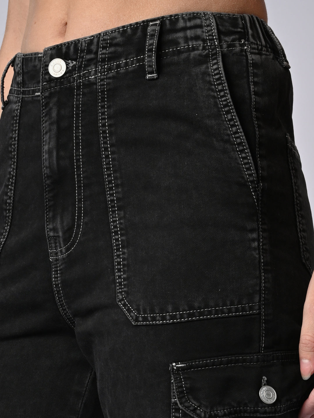Women High-Rise Loose Straight Fit Cargo