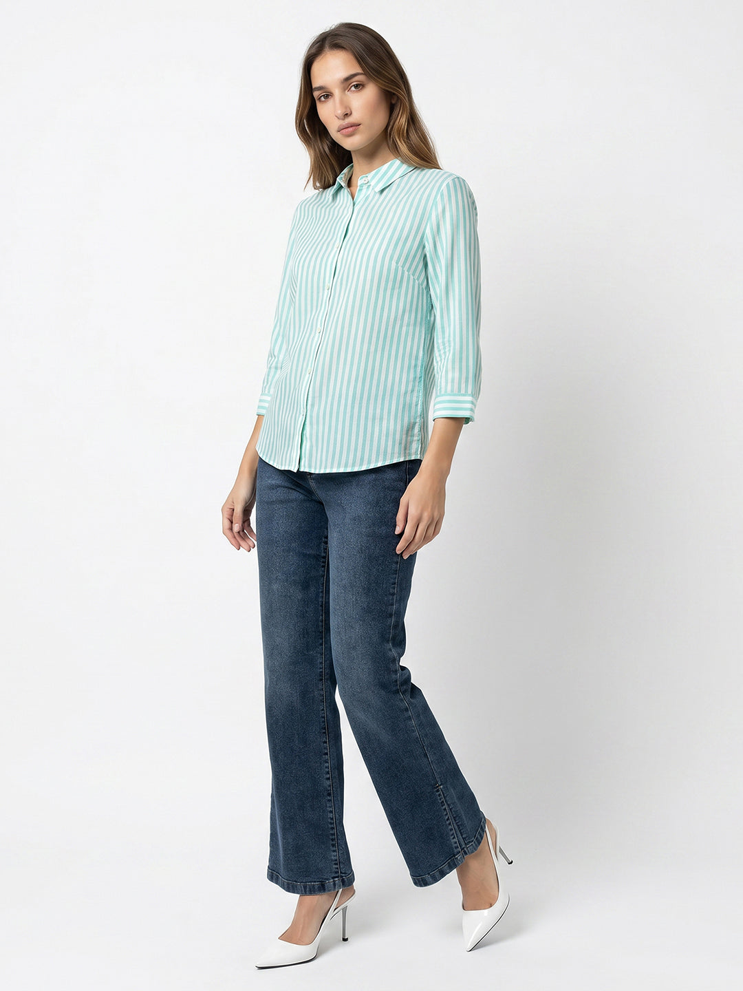 Women Aqua/White Shirt