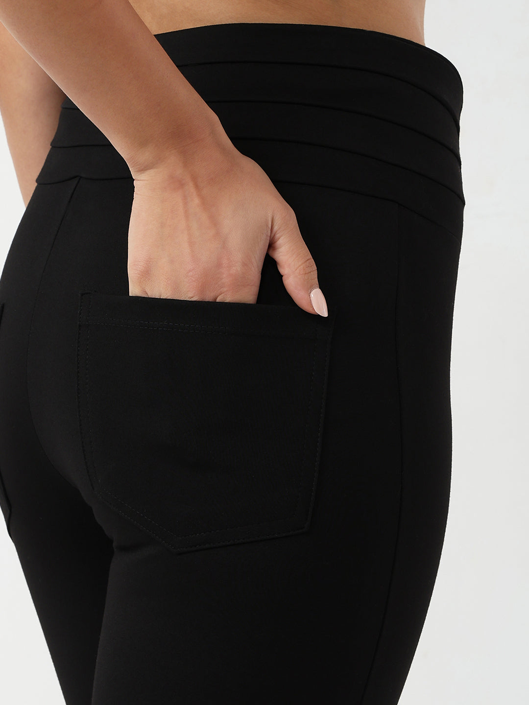 Women Solid Flare Treggings