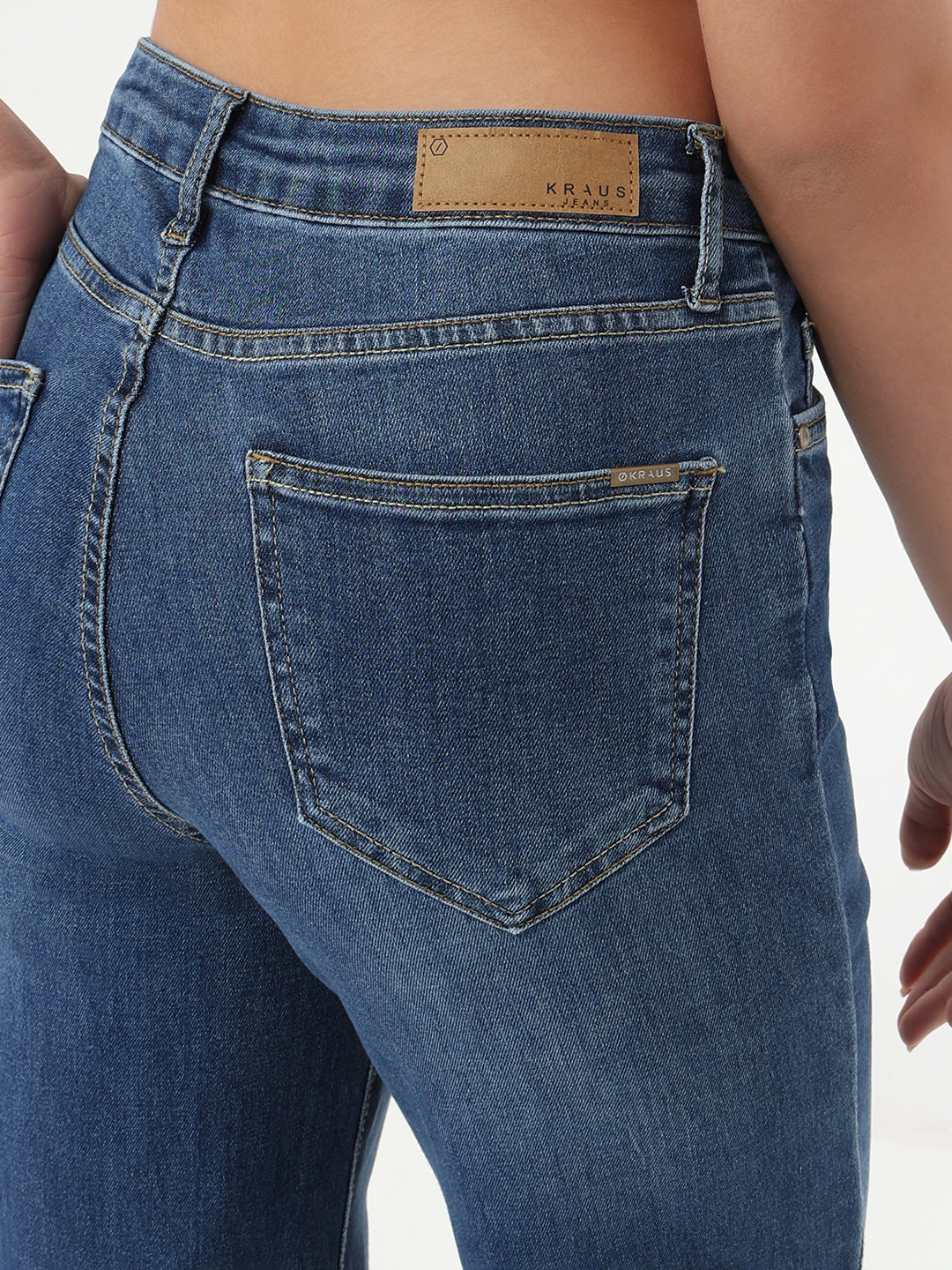 Women Blue High-Rise Crop Wide Leg Jeans