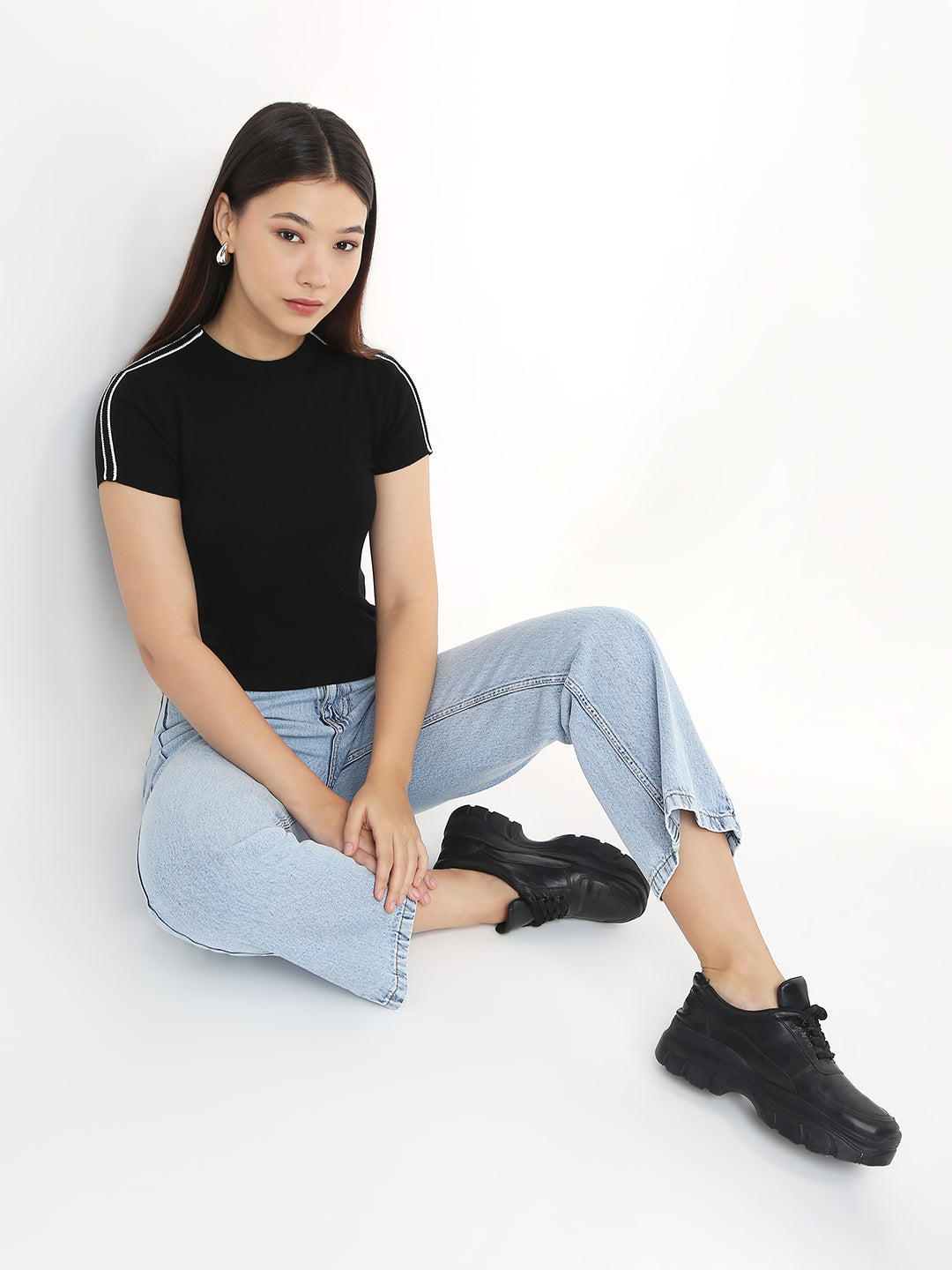 Women Black Slim Flat Knit Top