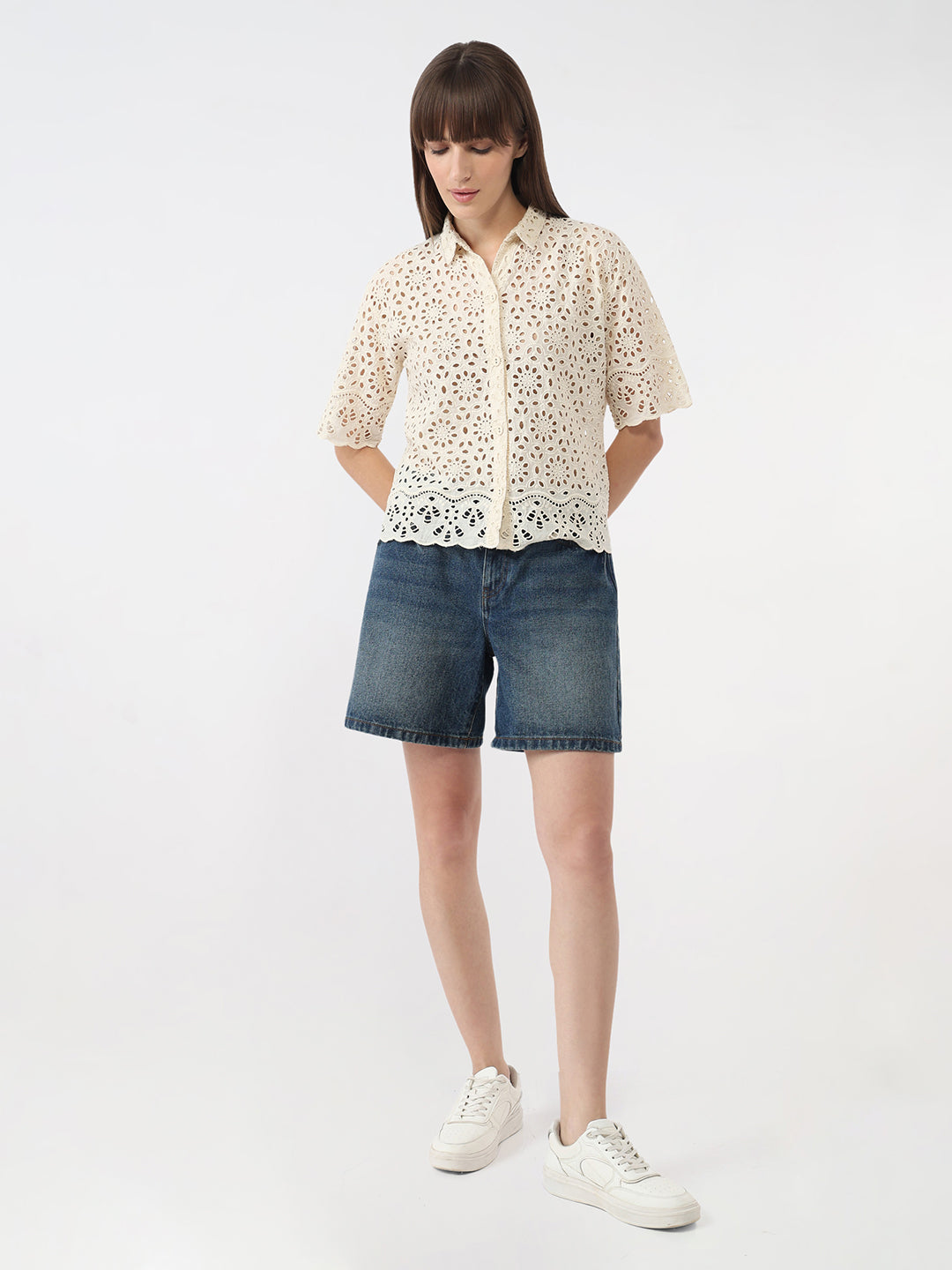Women Ivory Slim Crop Shirt