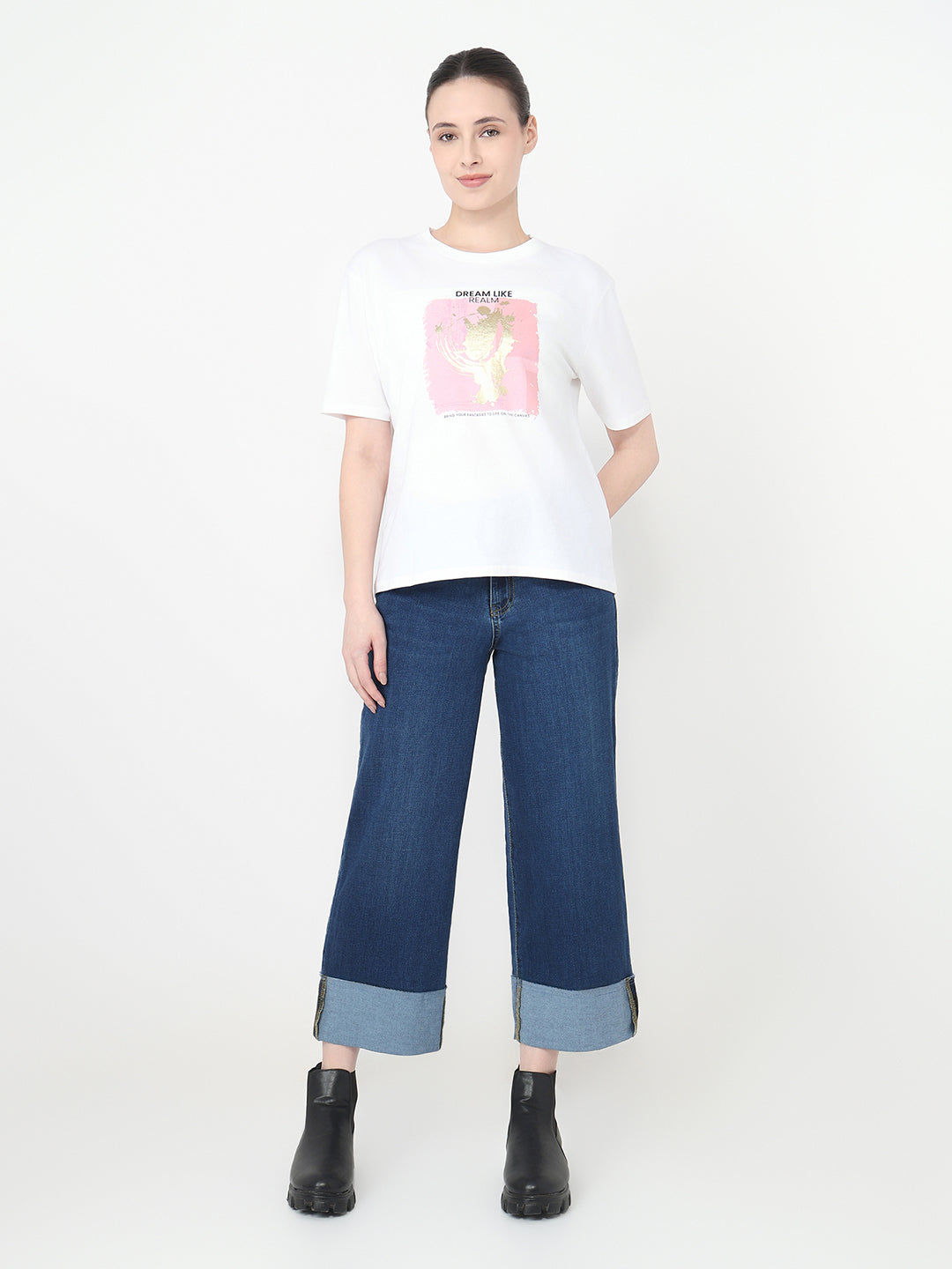 Women White Slim Fit Graphic T-Shirt