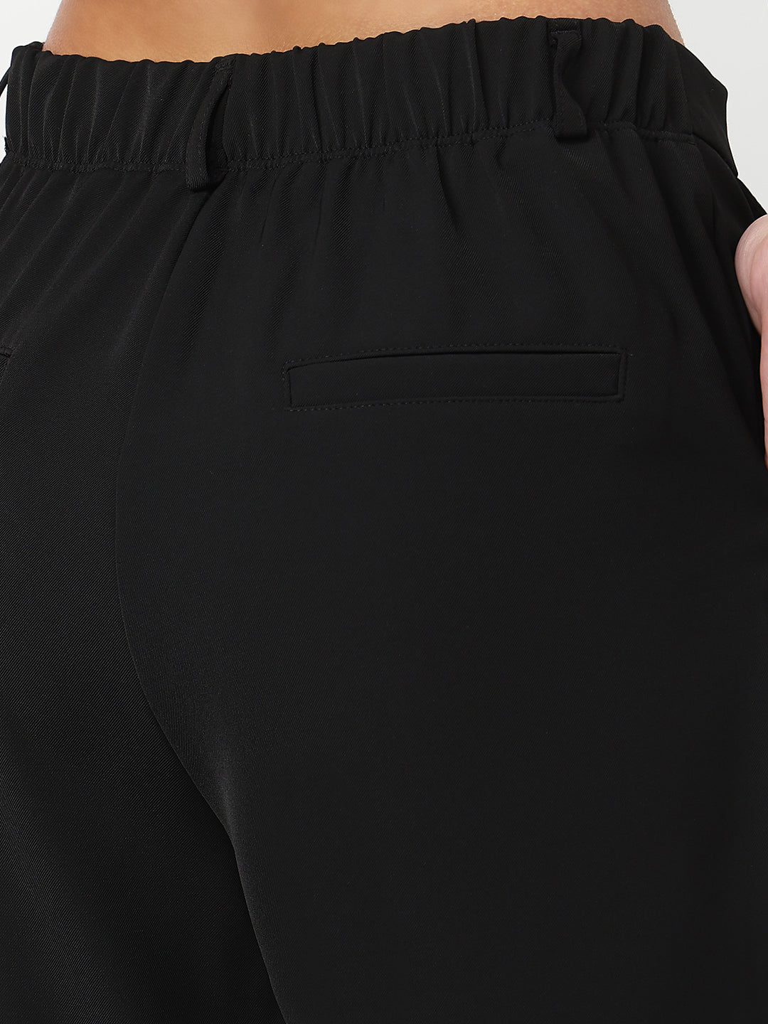Women Black Mid-Rise Straight Fit Korean Pants