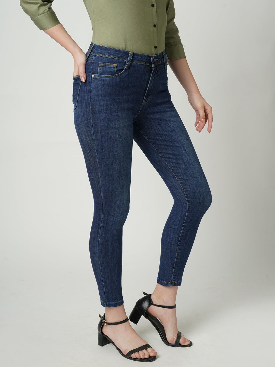 Women High-Rise Skinny Jeans