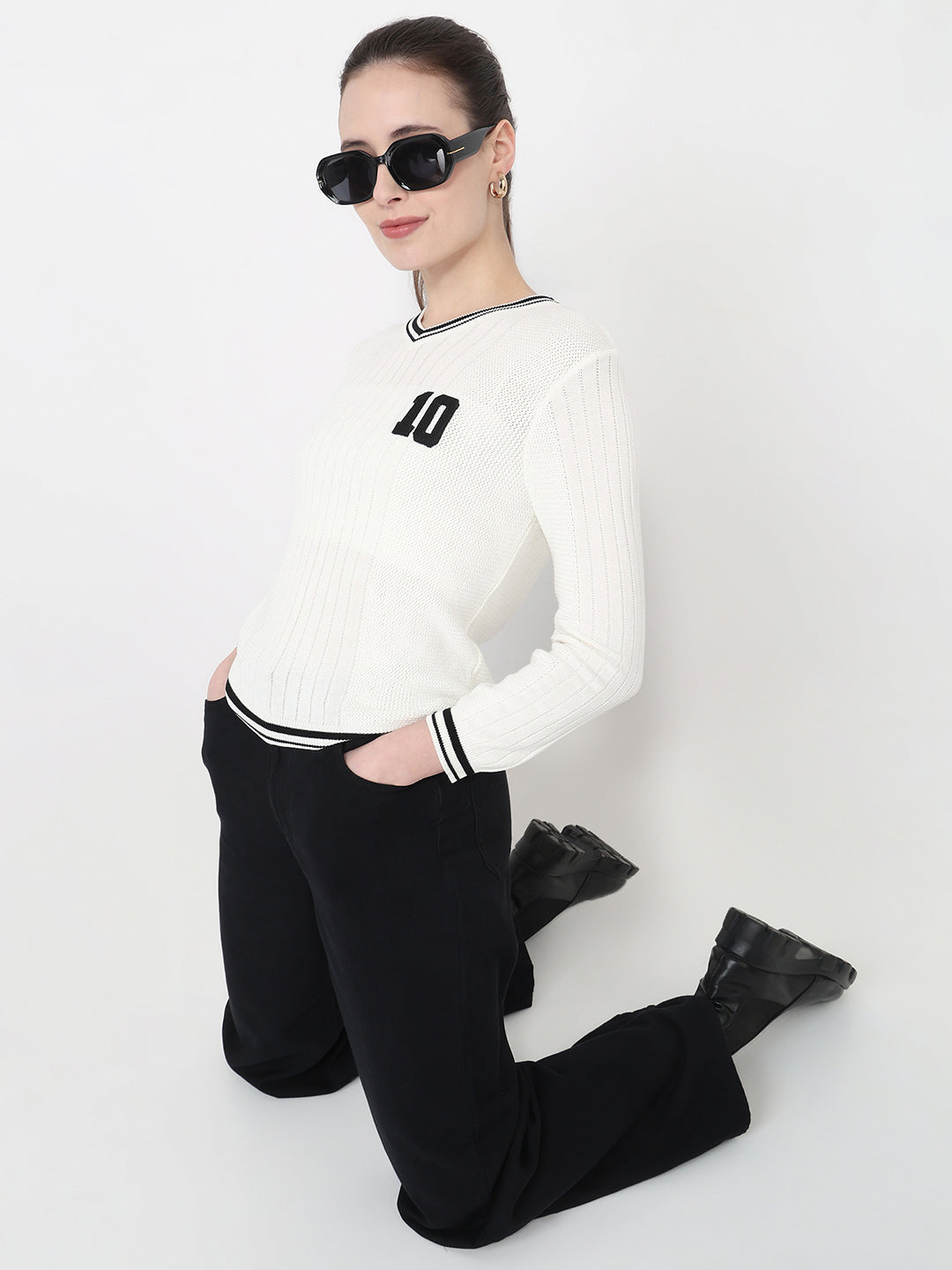 Women White Slim Fit Flat Knit