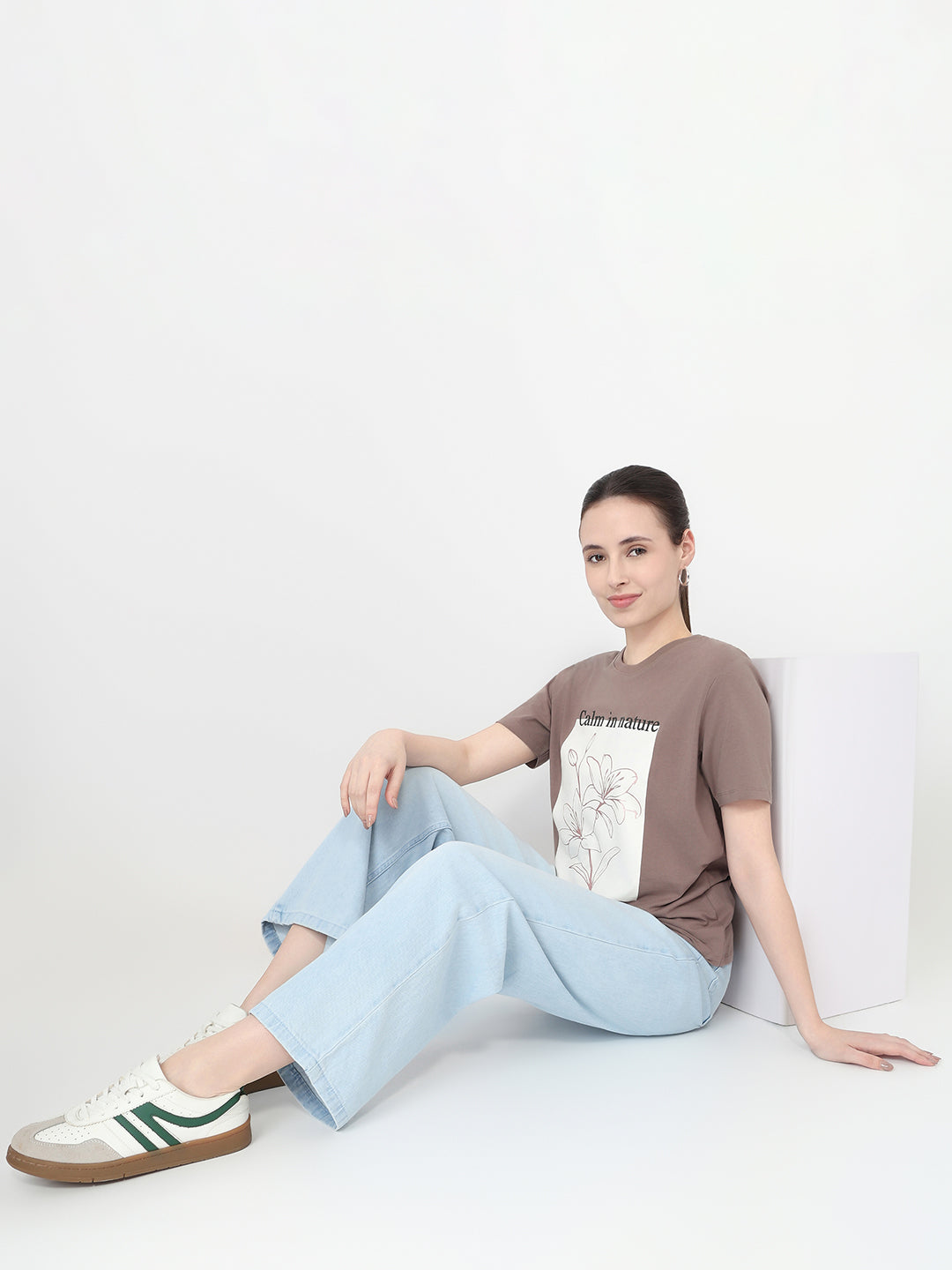 Women Oyster Slim Fit Graphic T-Shirt