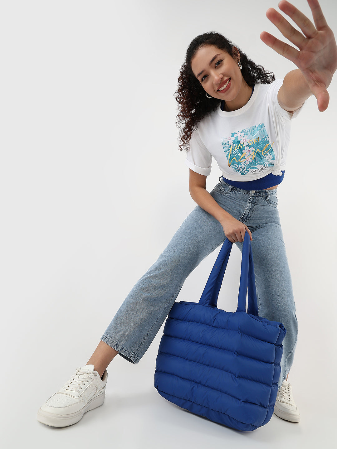 Women White Slim Graphic Crop T-Shirt