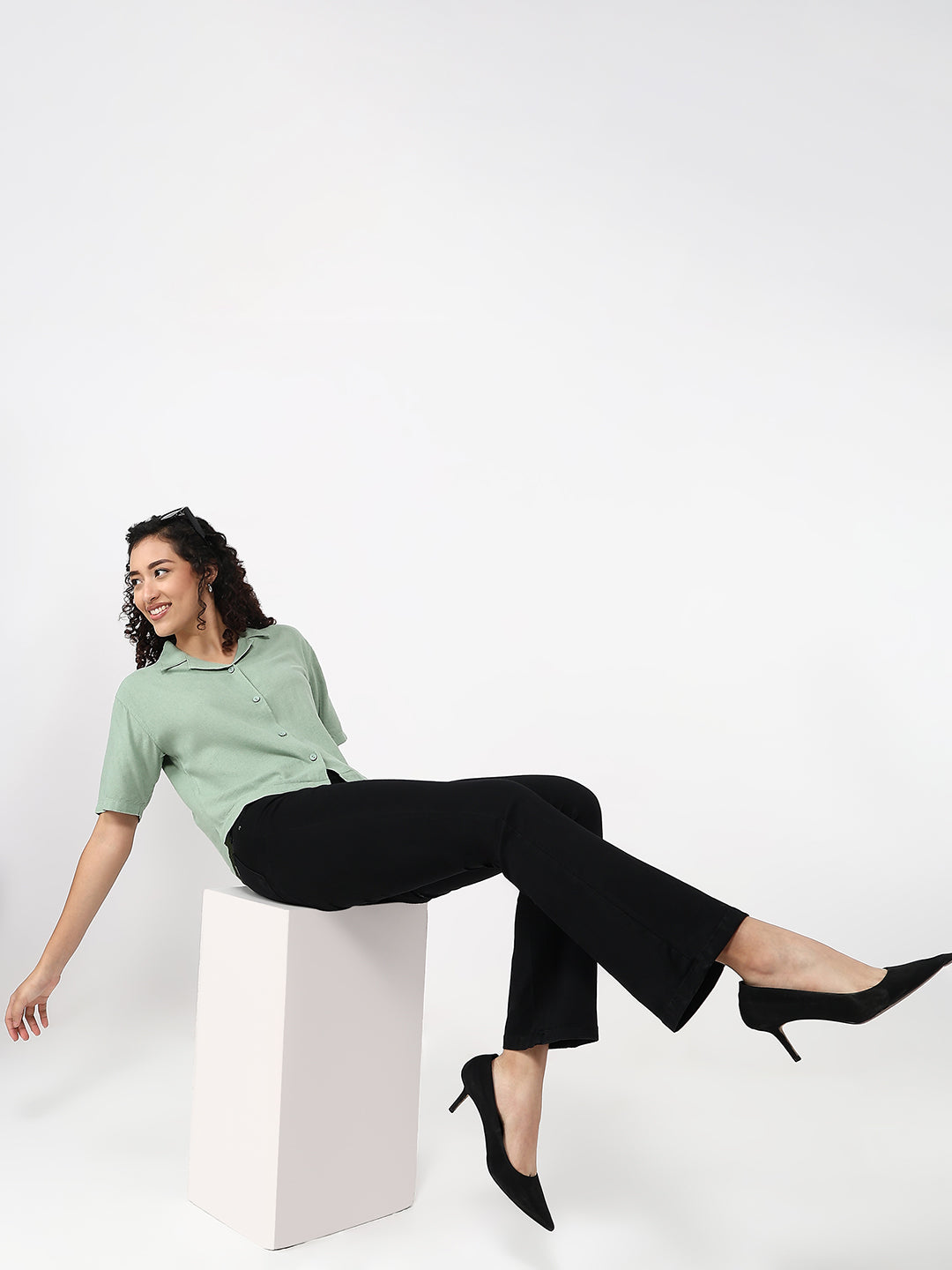 Women Black High-Rise Flare Jeans