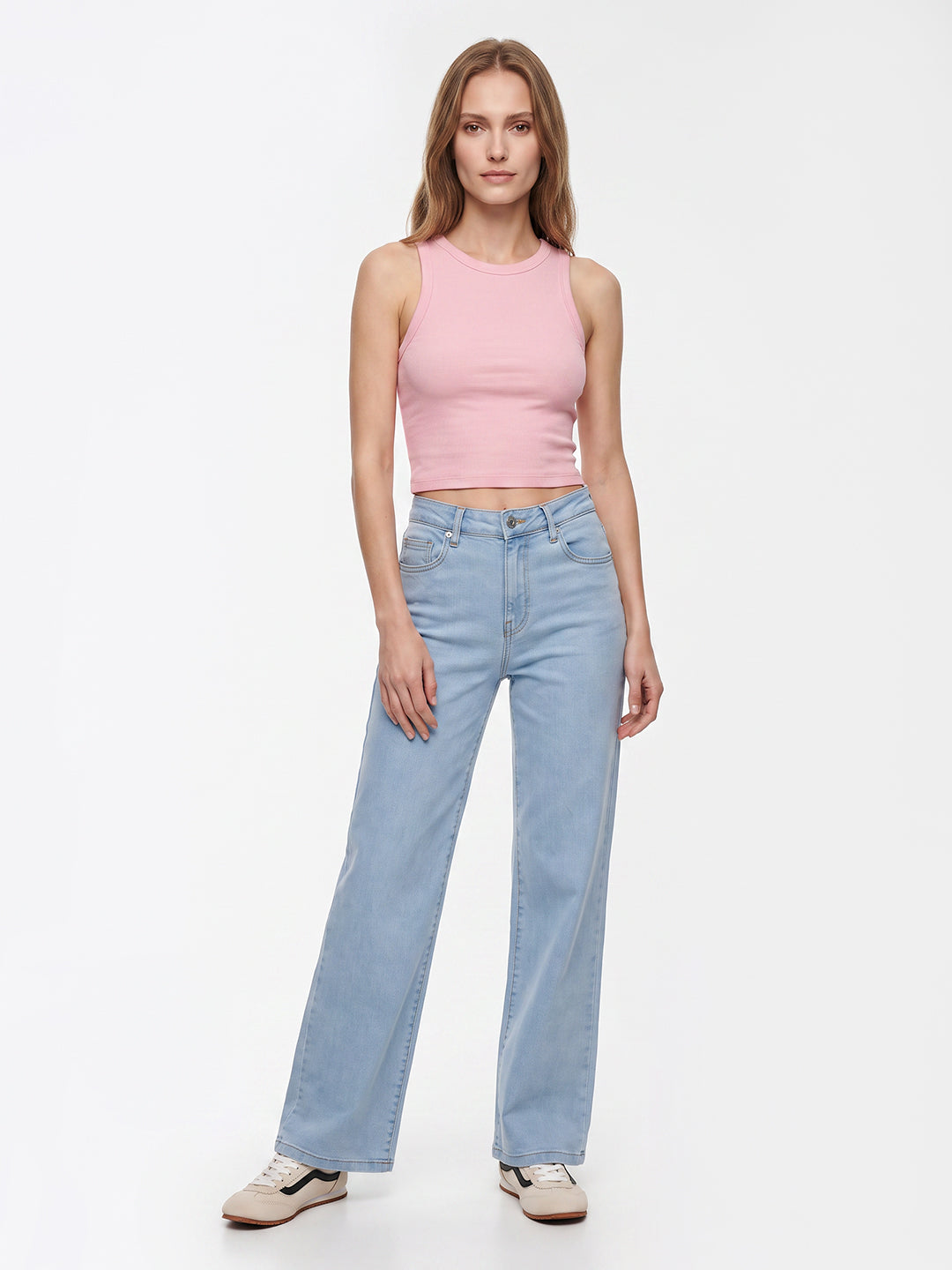 Women Light Blue Mid-Rise Straight Fit Jeans
