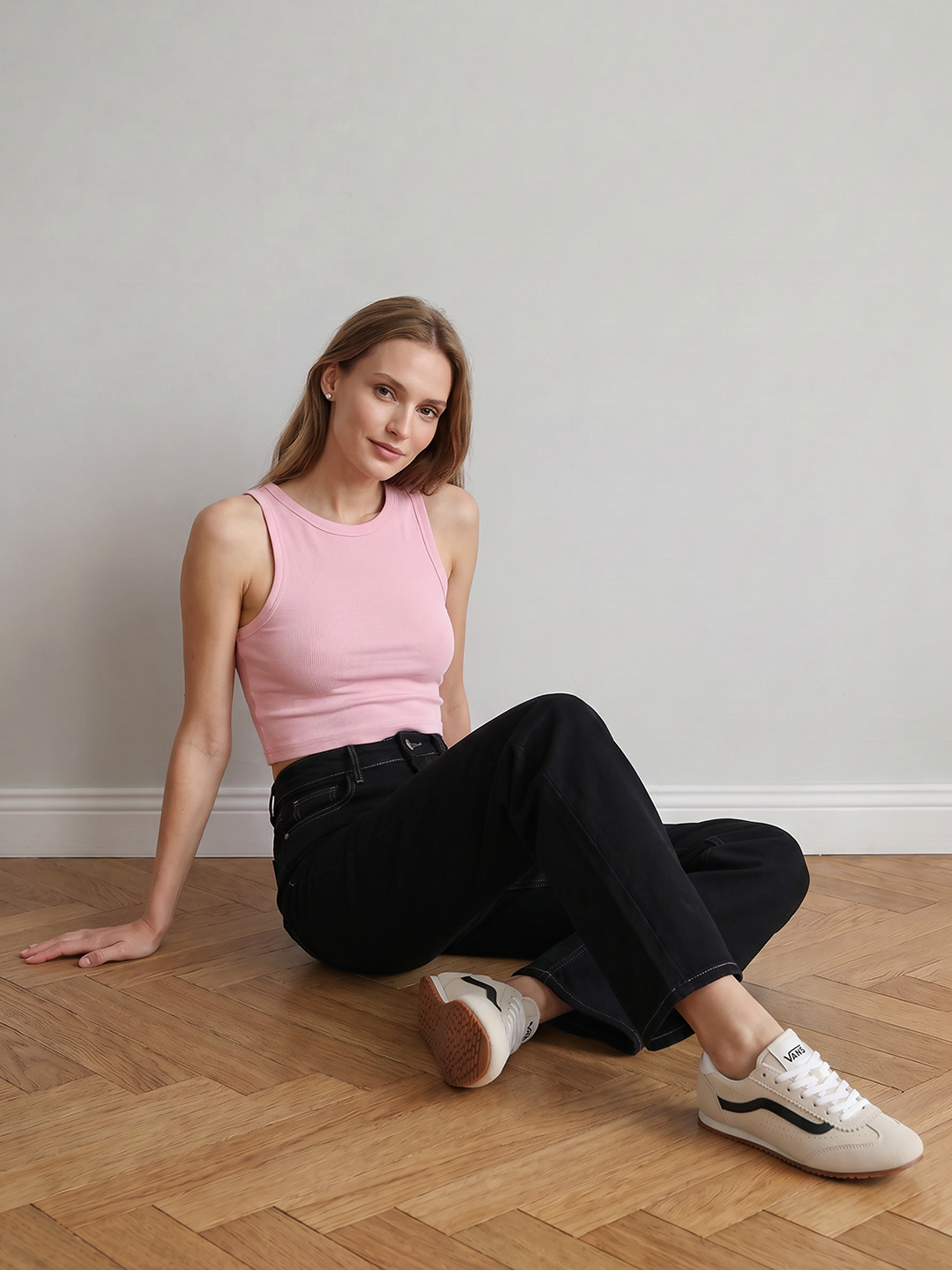 Women Black High-Rise Straight Fit Jeans