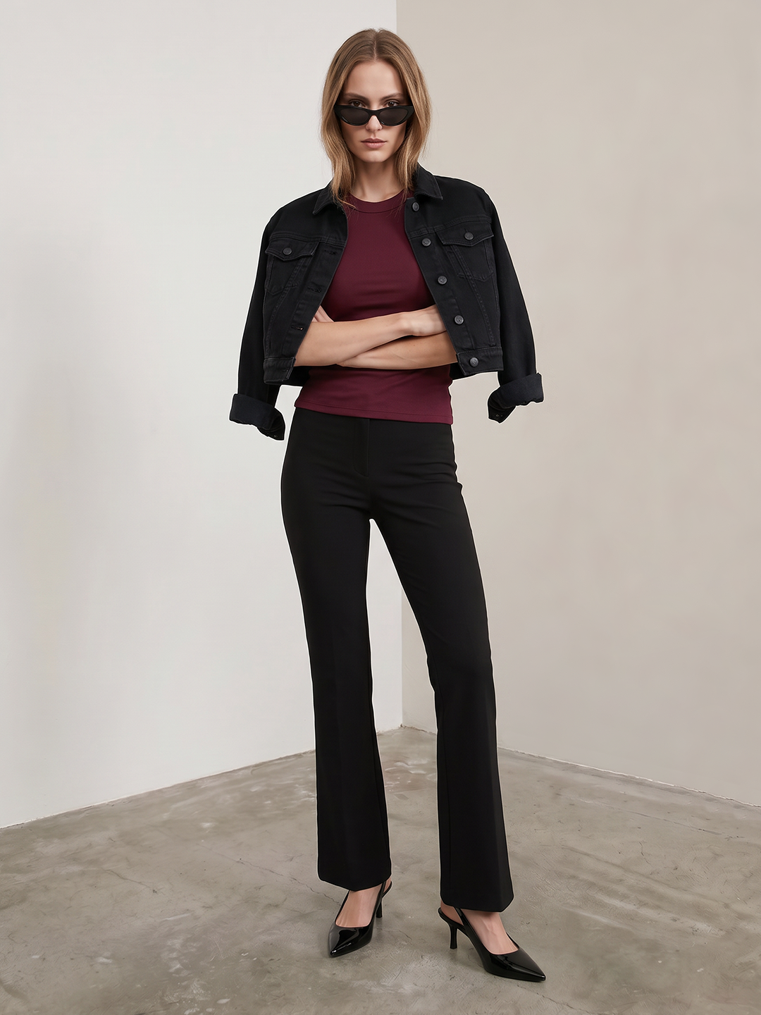 Women Black Flare Treggings