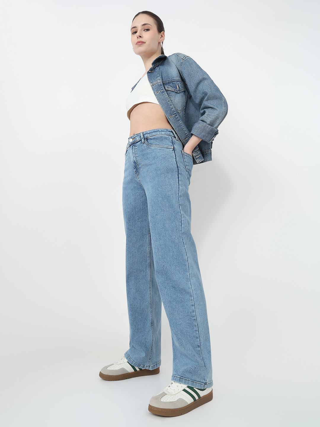 Women Light Blue High-Rise Baggy Jeans
