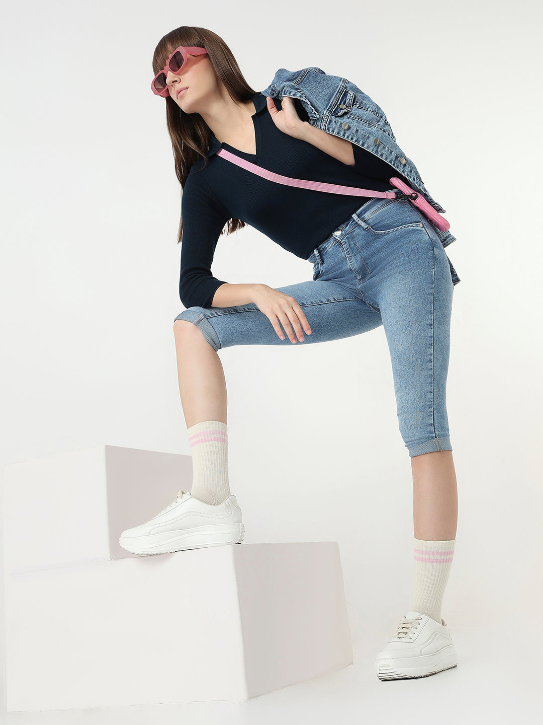 Women Blue High-Rise Capri