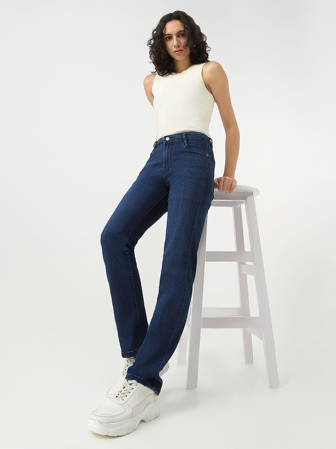 Women High-Rise Straight Fit Jeans
