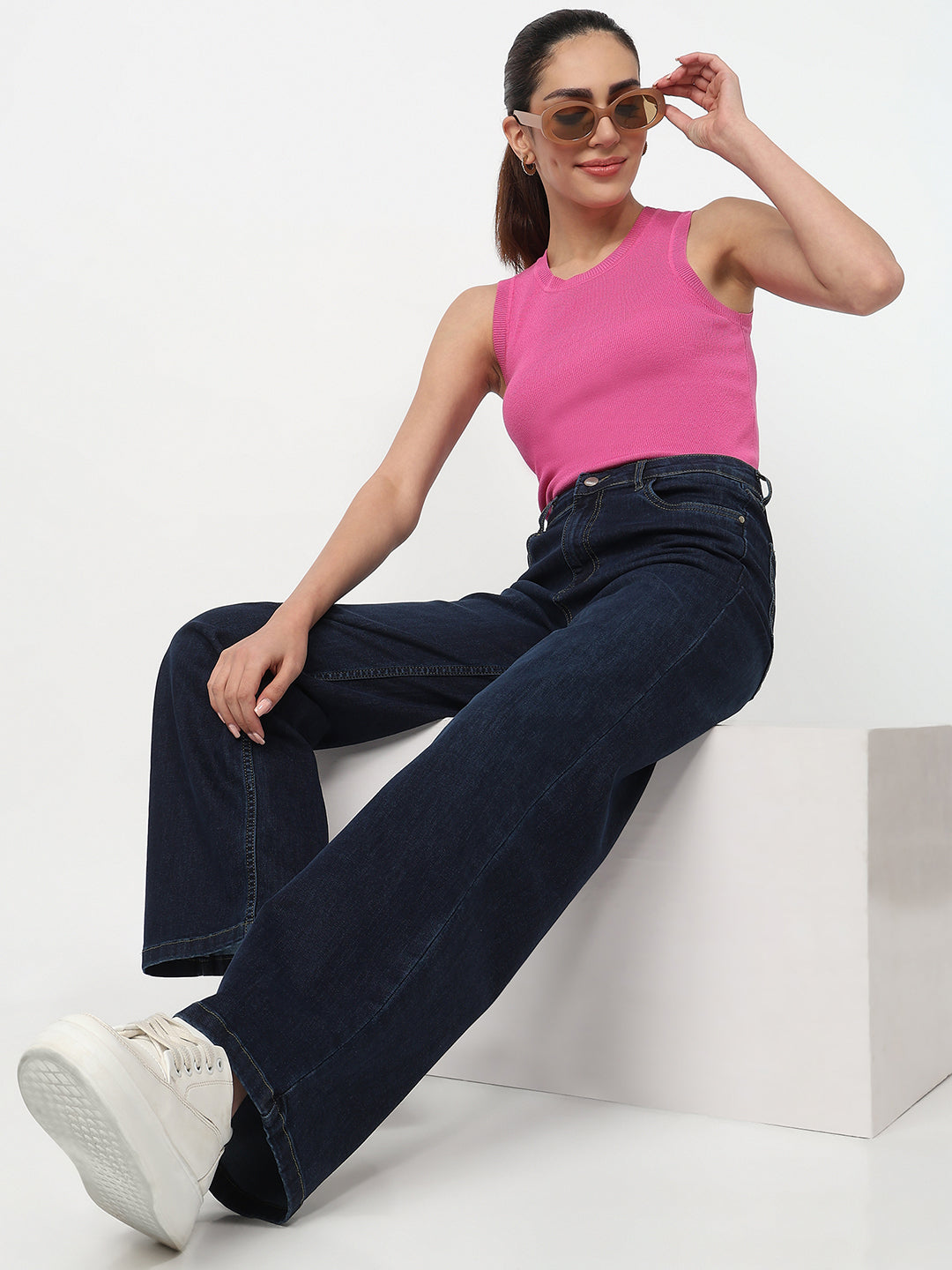 Women Dark Blue High-Rise Baggy Jeans