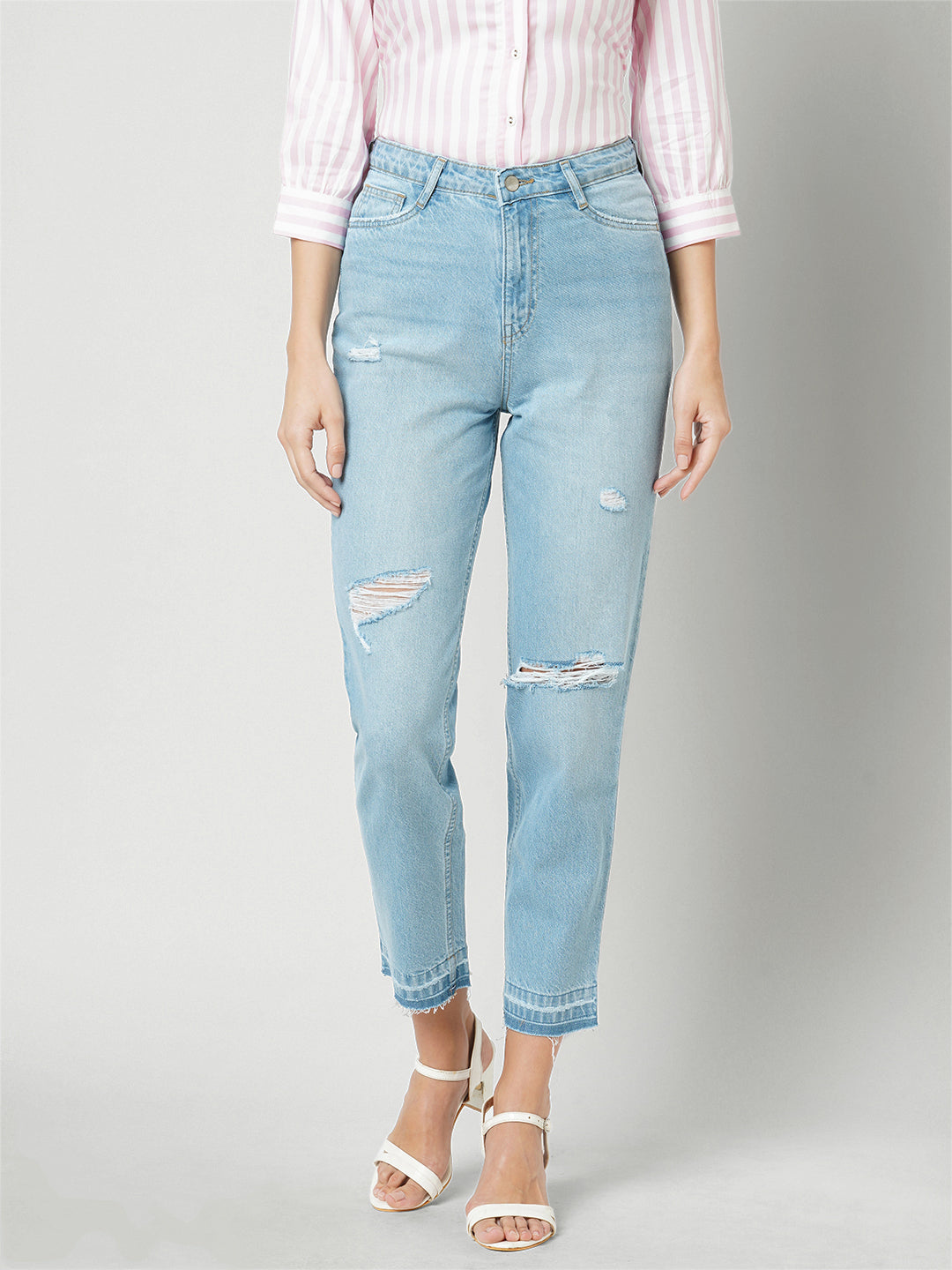 Women Light Blue High-Rise Mom Fit Jeans