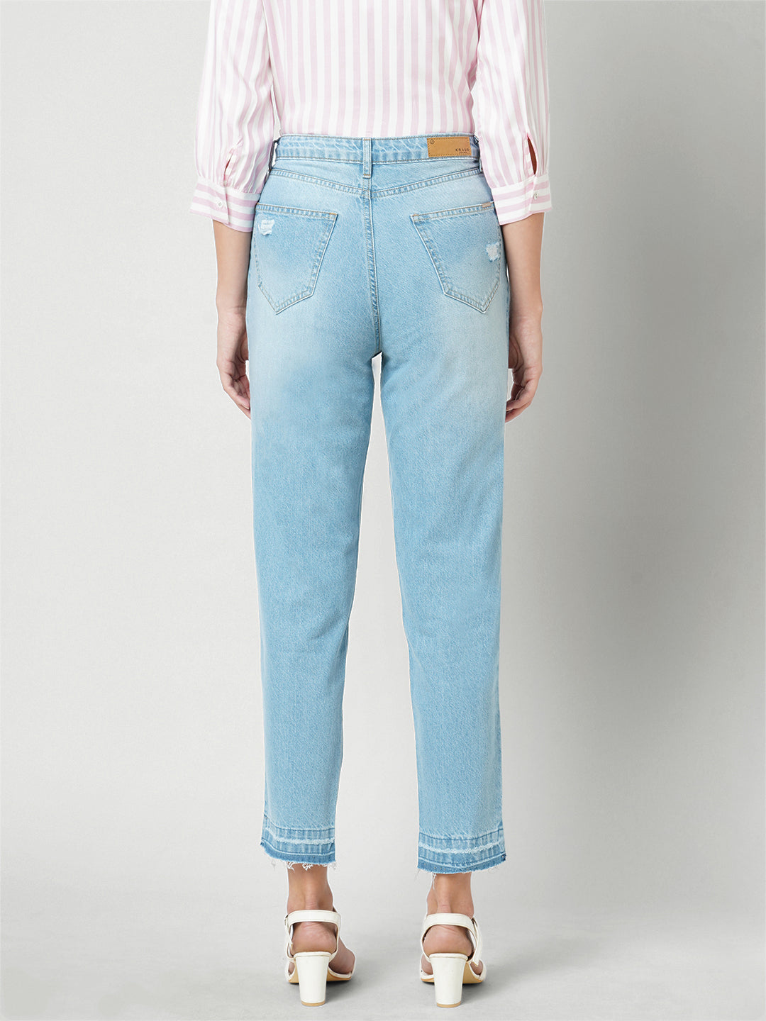 Women Light Blue High-Rise Mom Fit Jeans