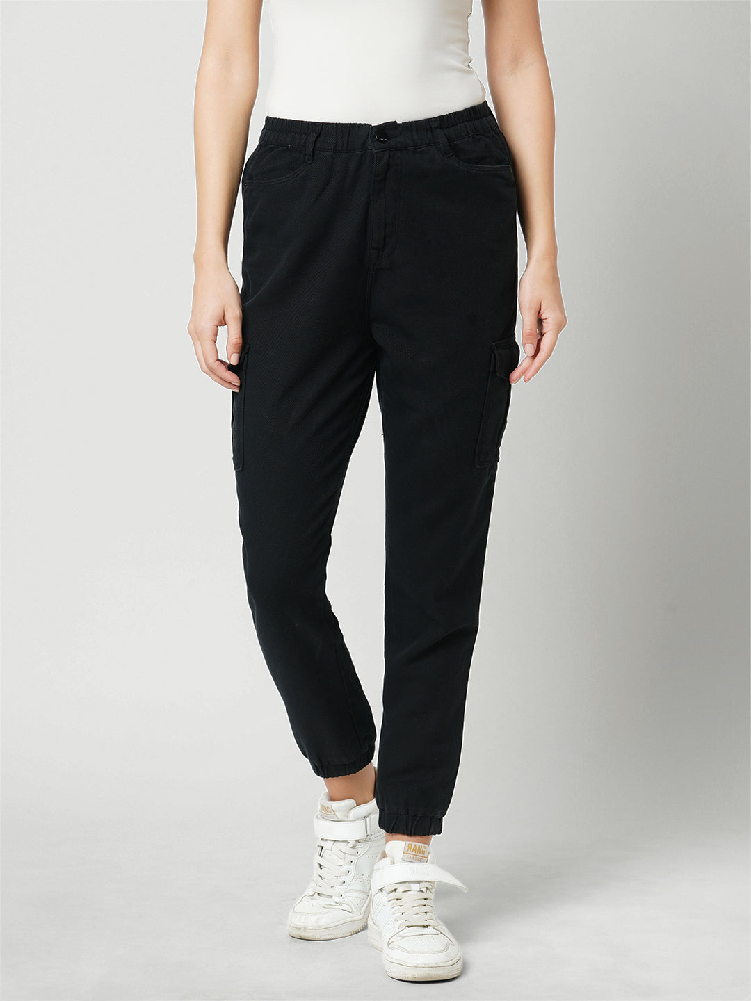 Women Black Mid-Rise Skinny Cargo
