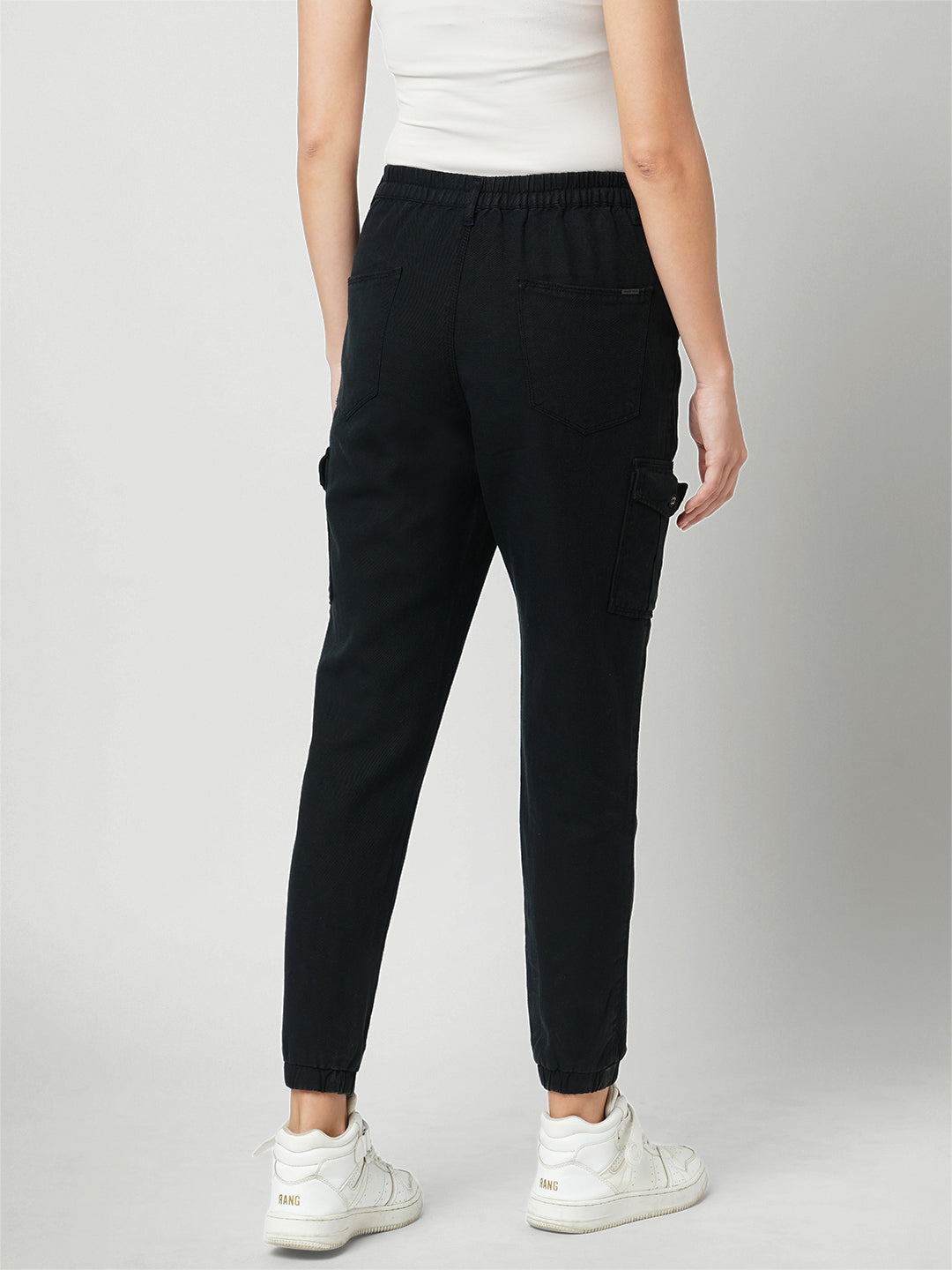 Women Black Mid-Rise Skinny Cargo