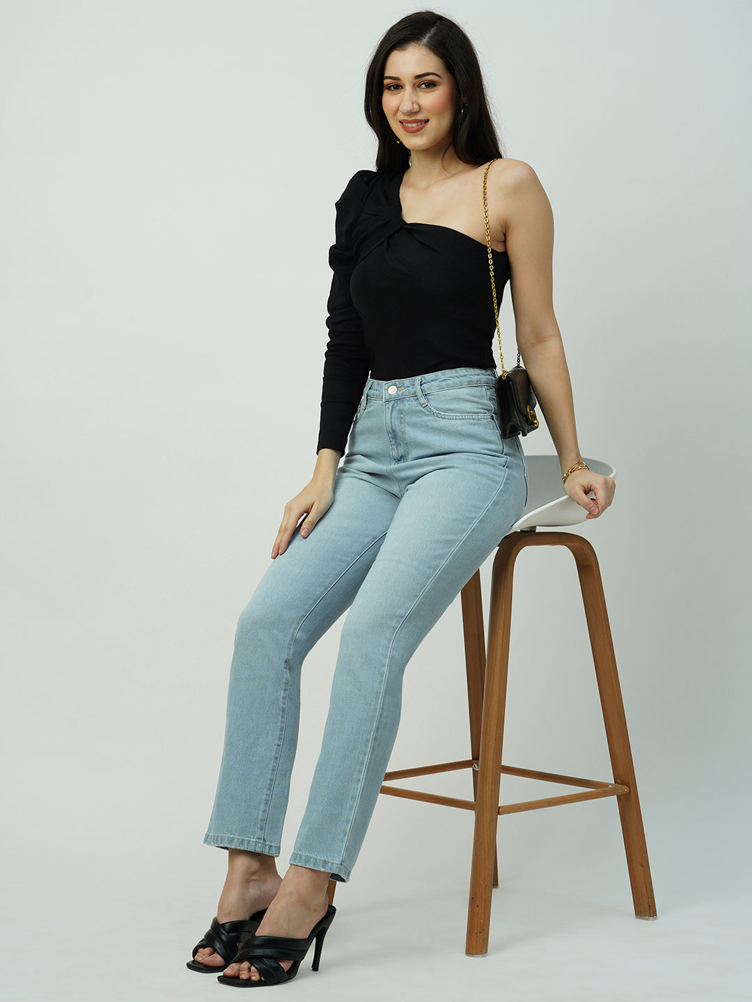 Women Light Blue High-Rise Straight Fit Jeans