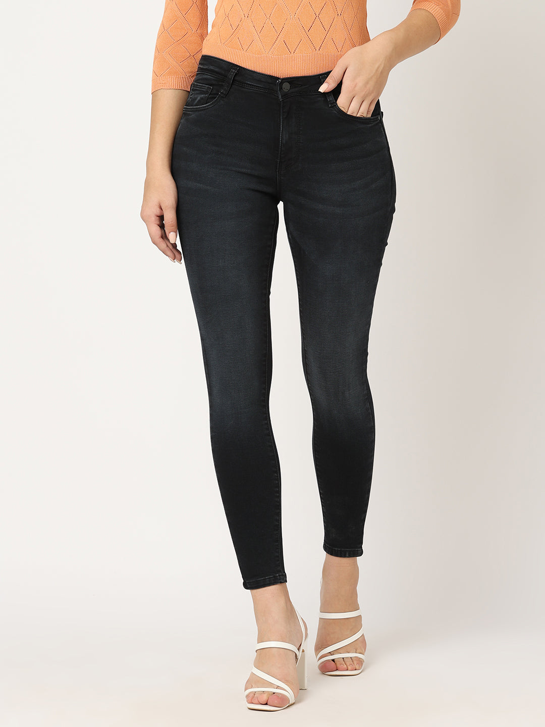 Women Carbon Black High-Rise Skinny Jeans