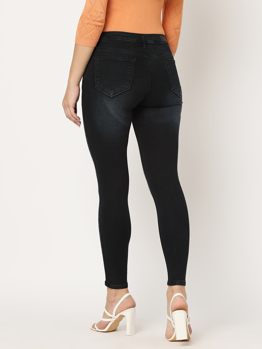 Women Carbon Black High-Rise Skinny Jeans