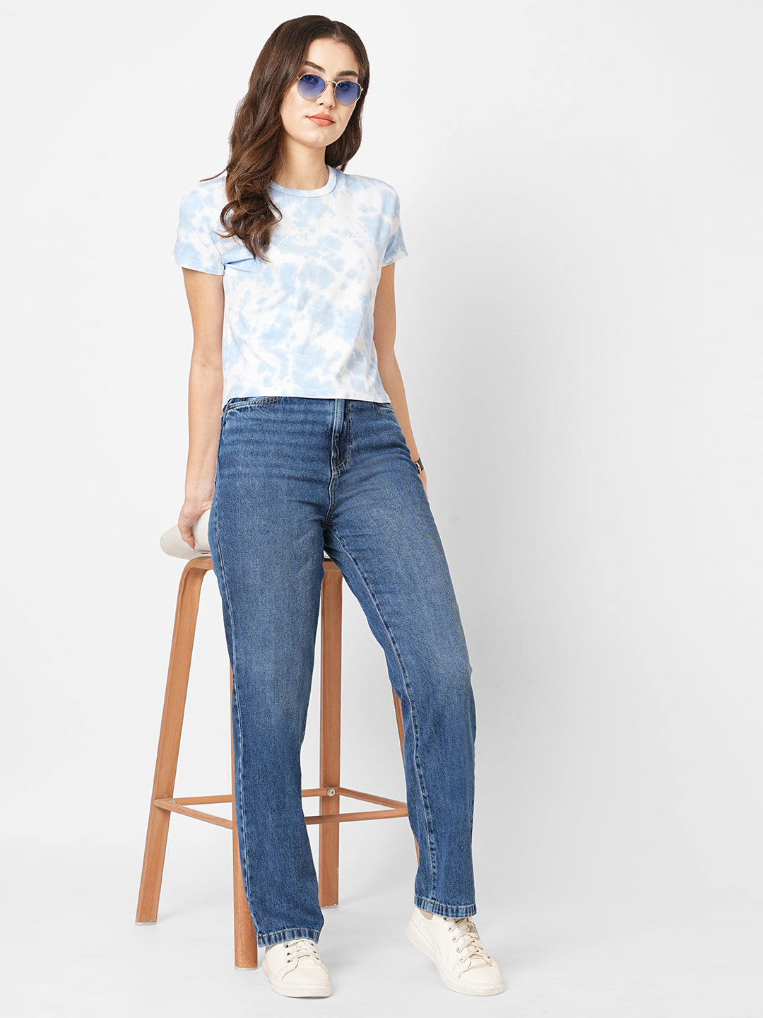 Women Blue Relax Straight Fit Jeans