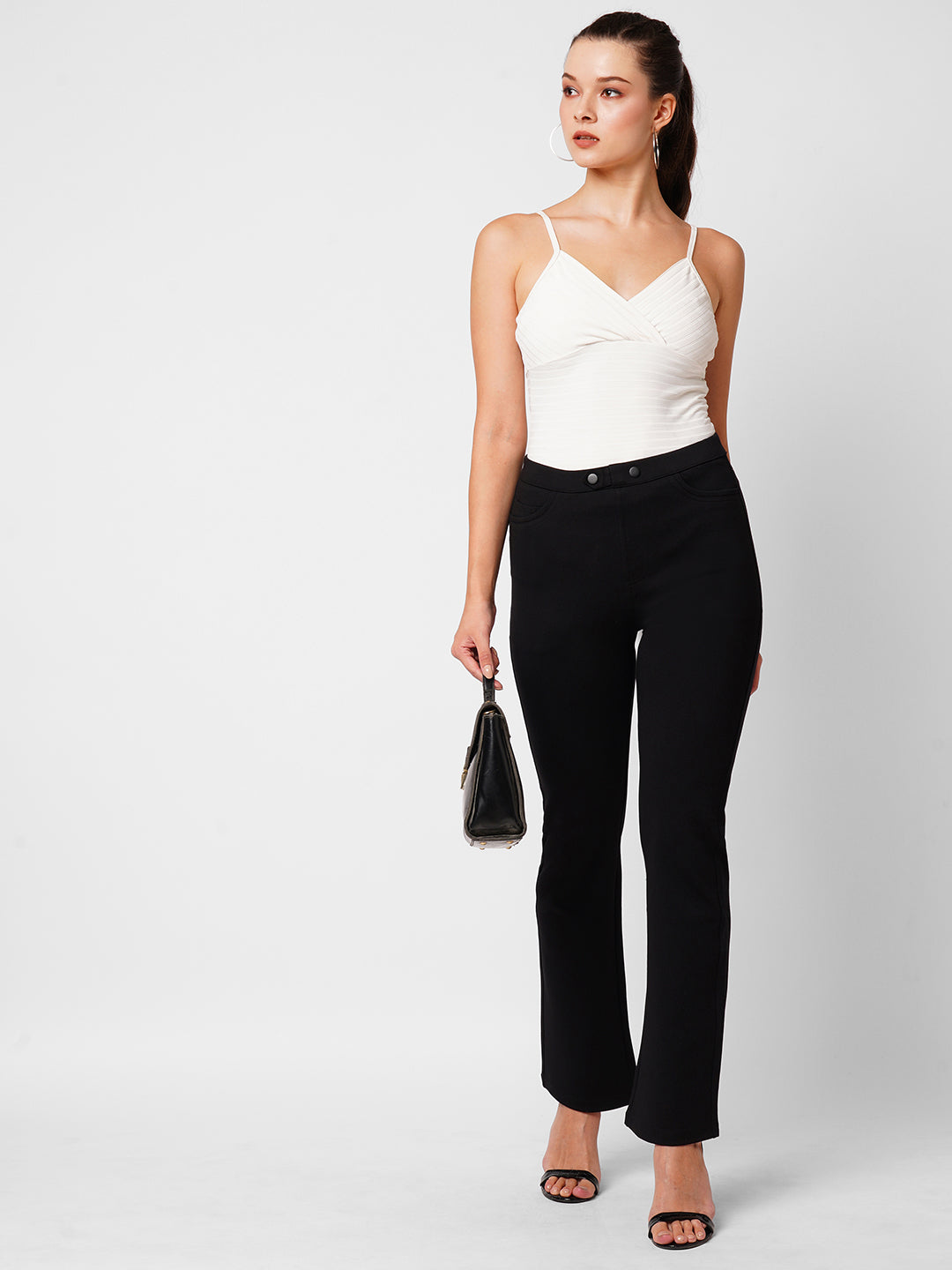 Women Black Straight Fit Treggings