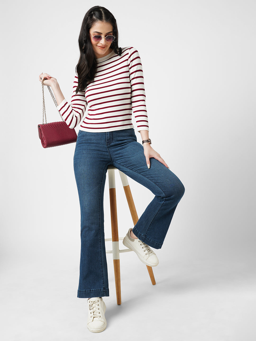 Women Wine White Slim Fit Flat Knit