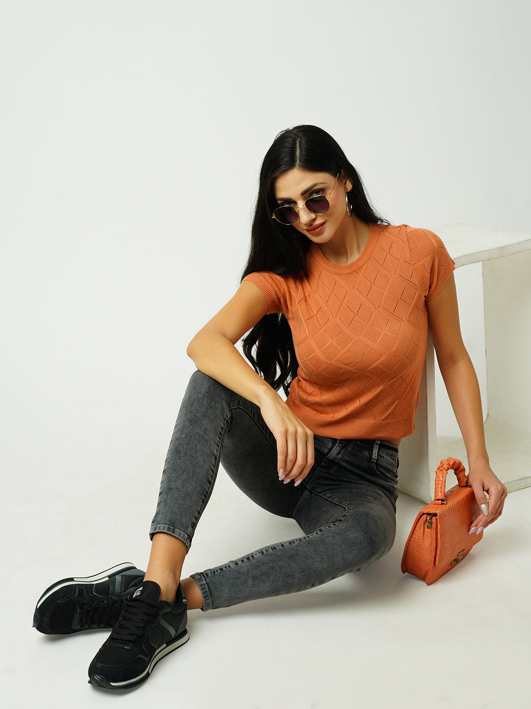 Women Grey Mid-Rise Skinny Jeans