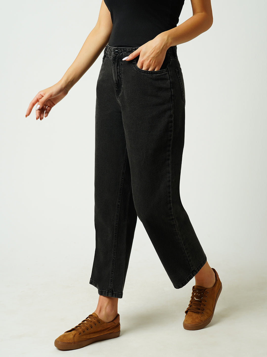 Women Black High-Rise Loose Straight Jeans