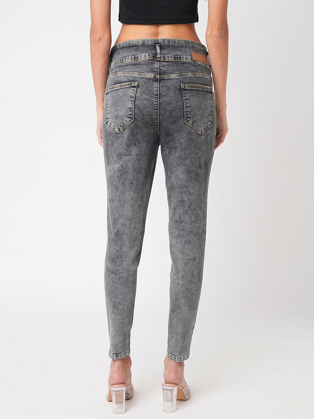 Women Grey Super High-Rise Super Skinny Jeans