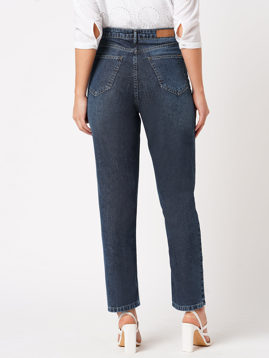 Women High-Rise Relaxed Straight Fit Jeans