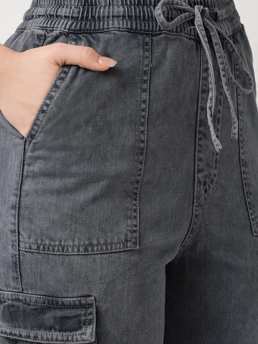 Women Grey Mid-Rise Skinny Joggers