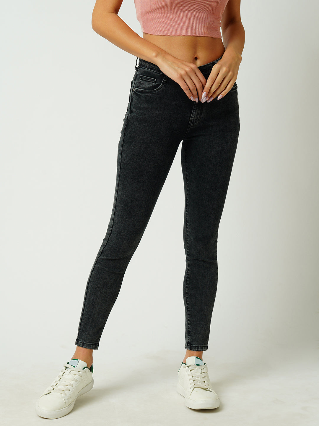 Women Carbon Black High-Rise Skinny Jeans