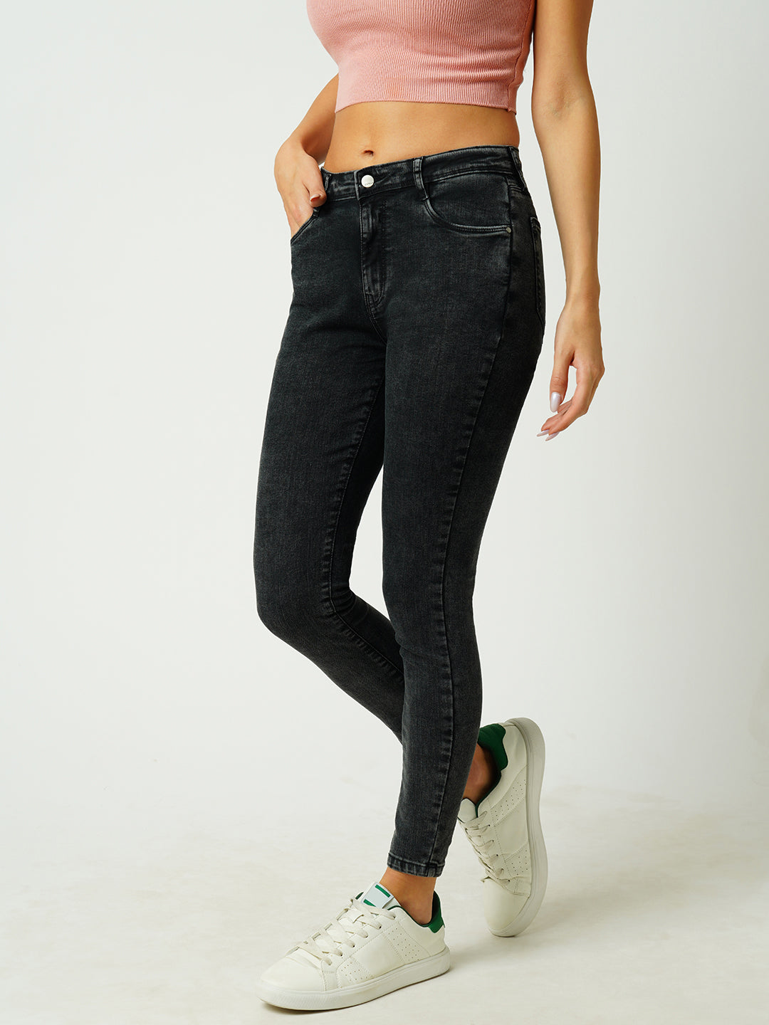 Women Carbon Black High-Rise Skinny Jeans