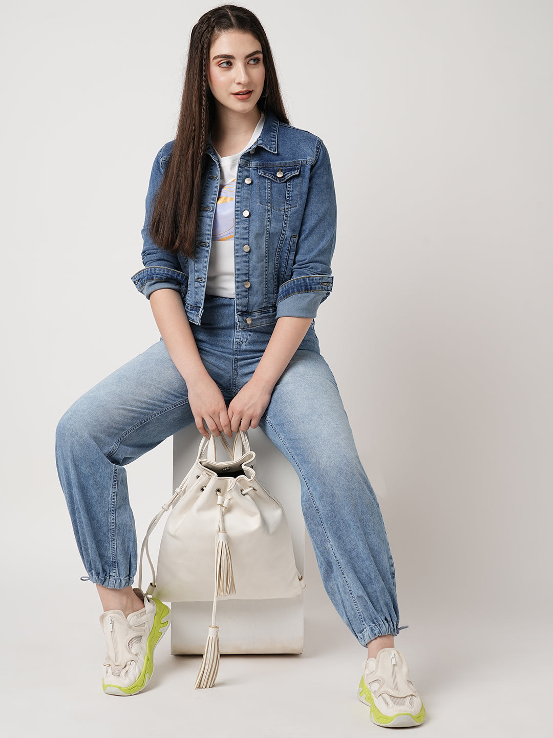 Women Light Blue Parachute Fit Jeans