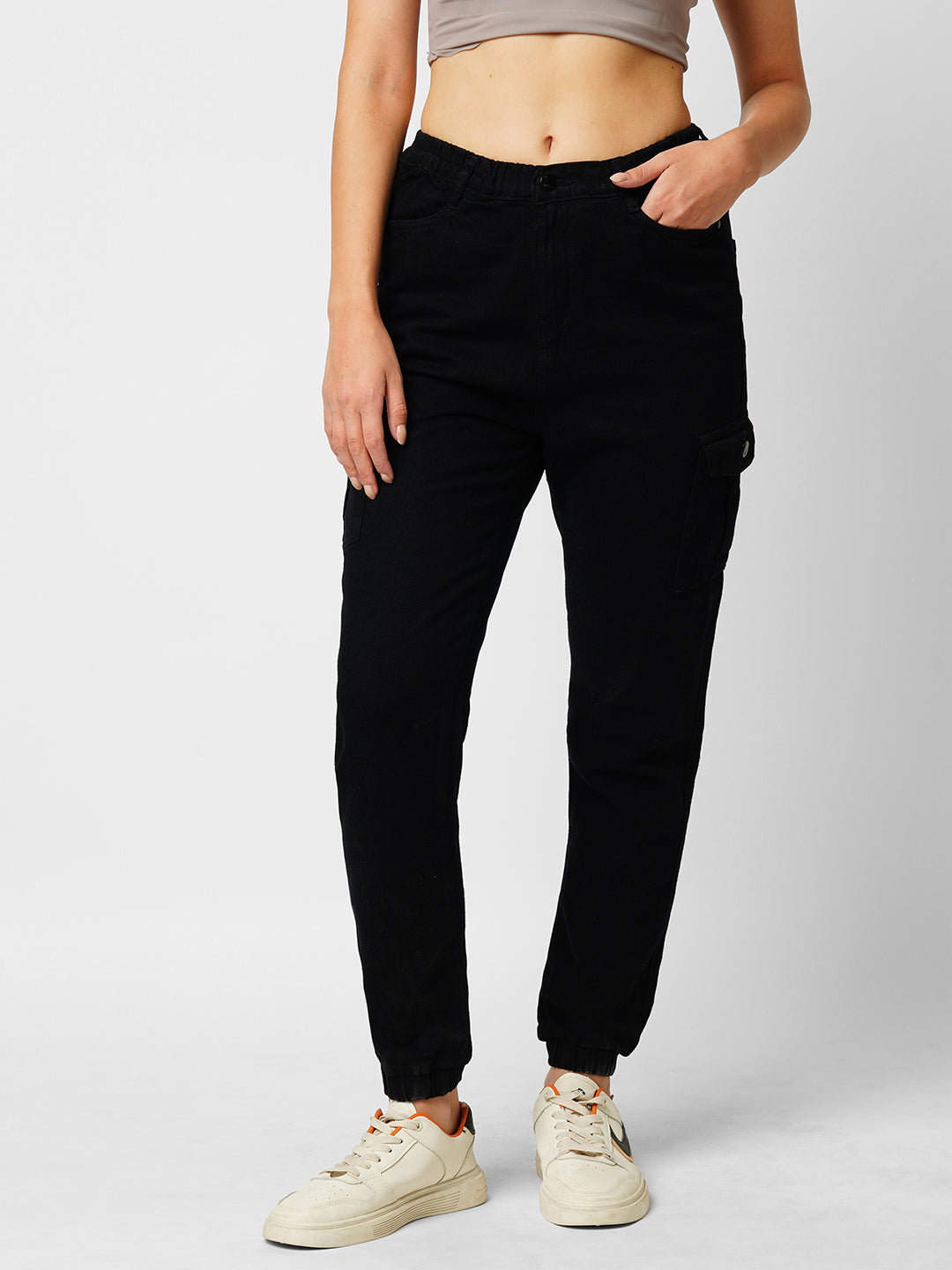 Women Black Mid-Rise Skinny Cargo