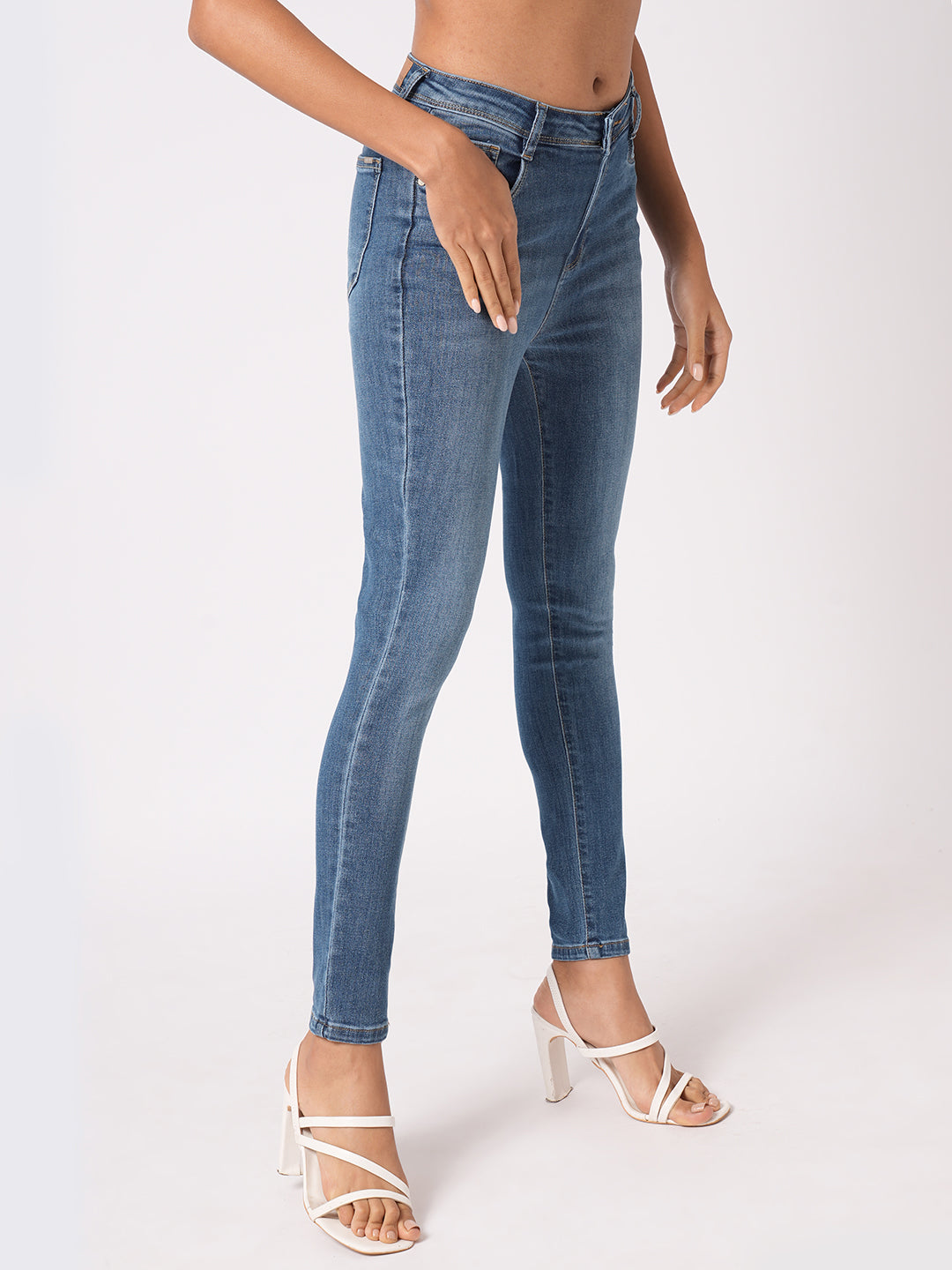 Women Blue Sky High-Rise Skinny Fit Jeans