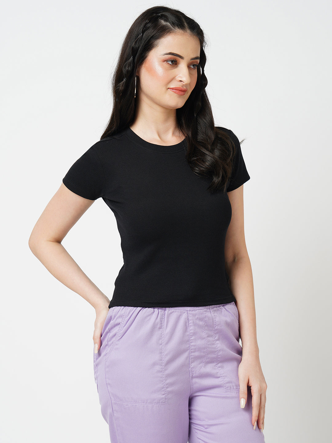 Women Black Solid Slim T-Shirt